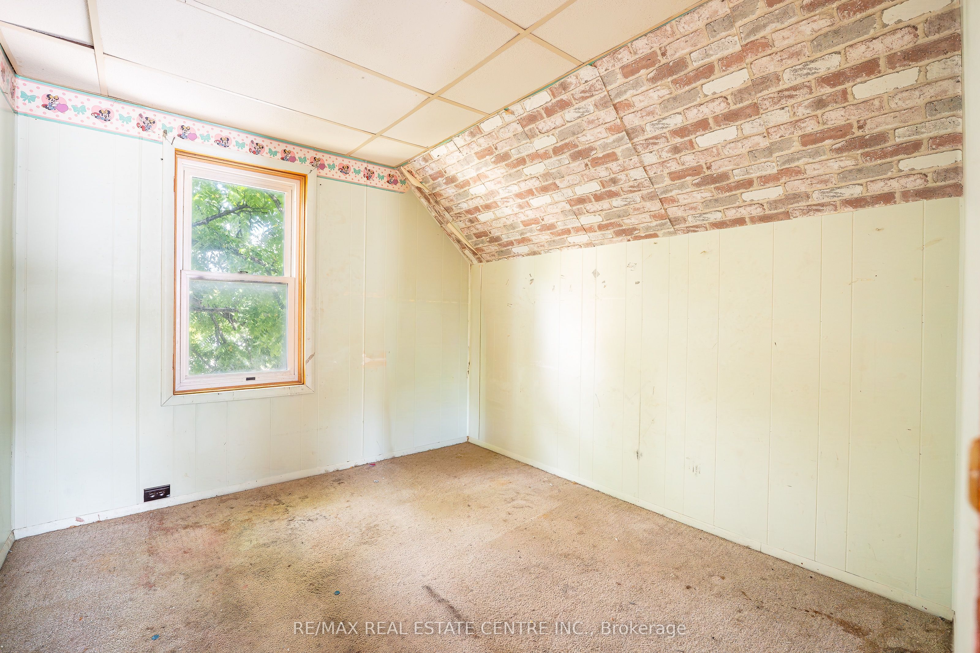 2 West Pearl Street Property Photo 13