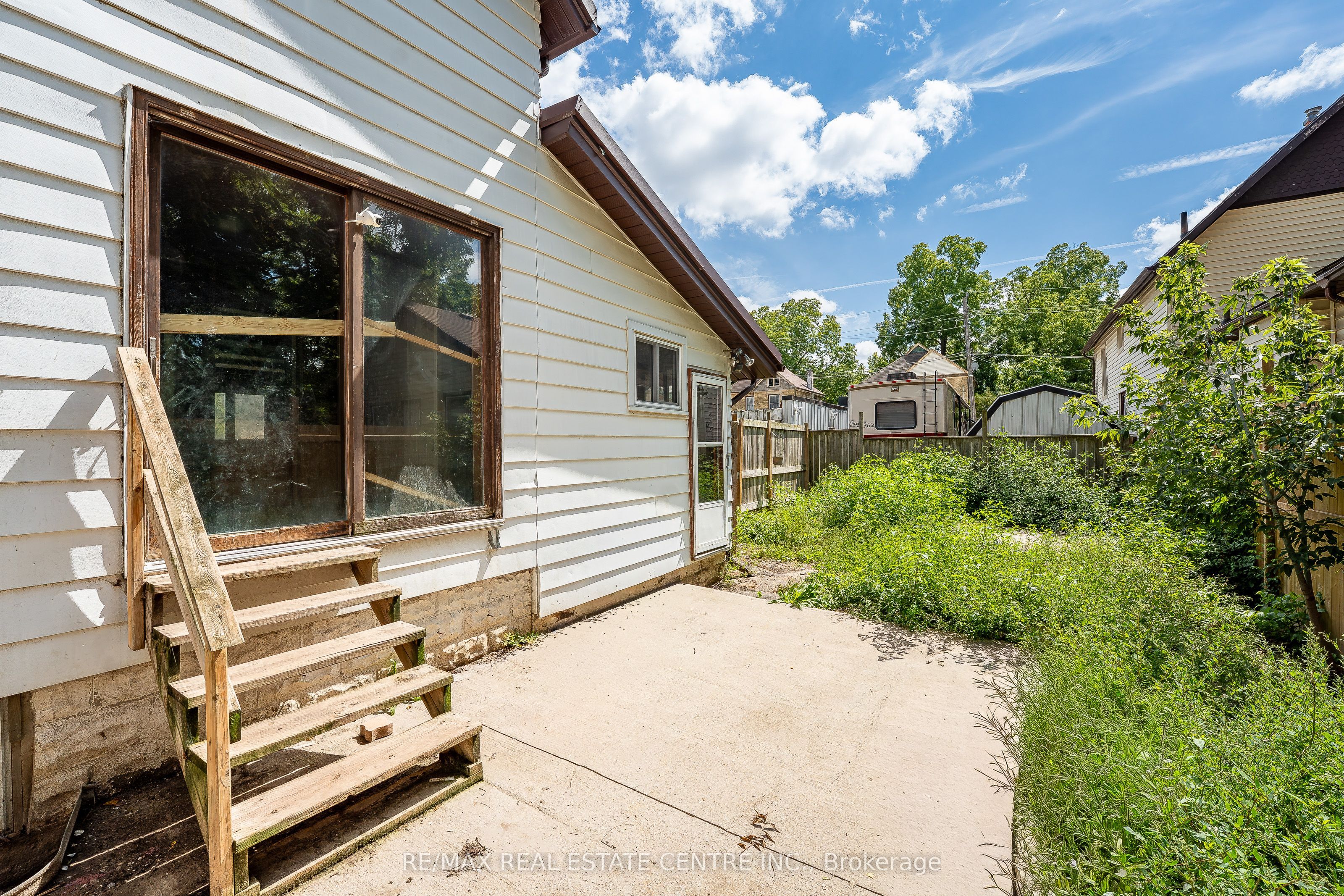 2 West Pearl Street Property Photo 19