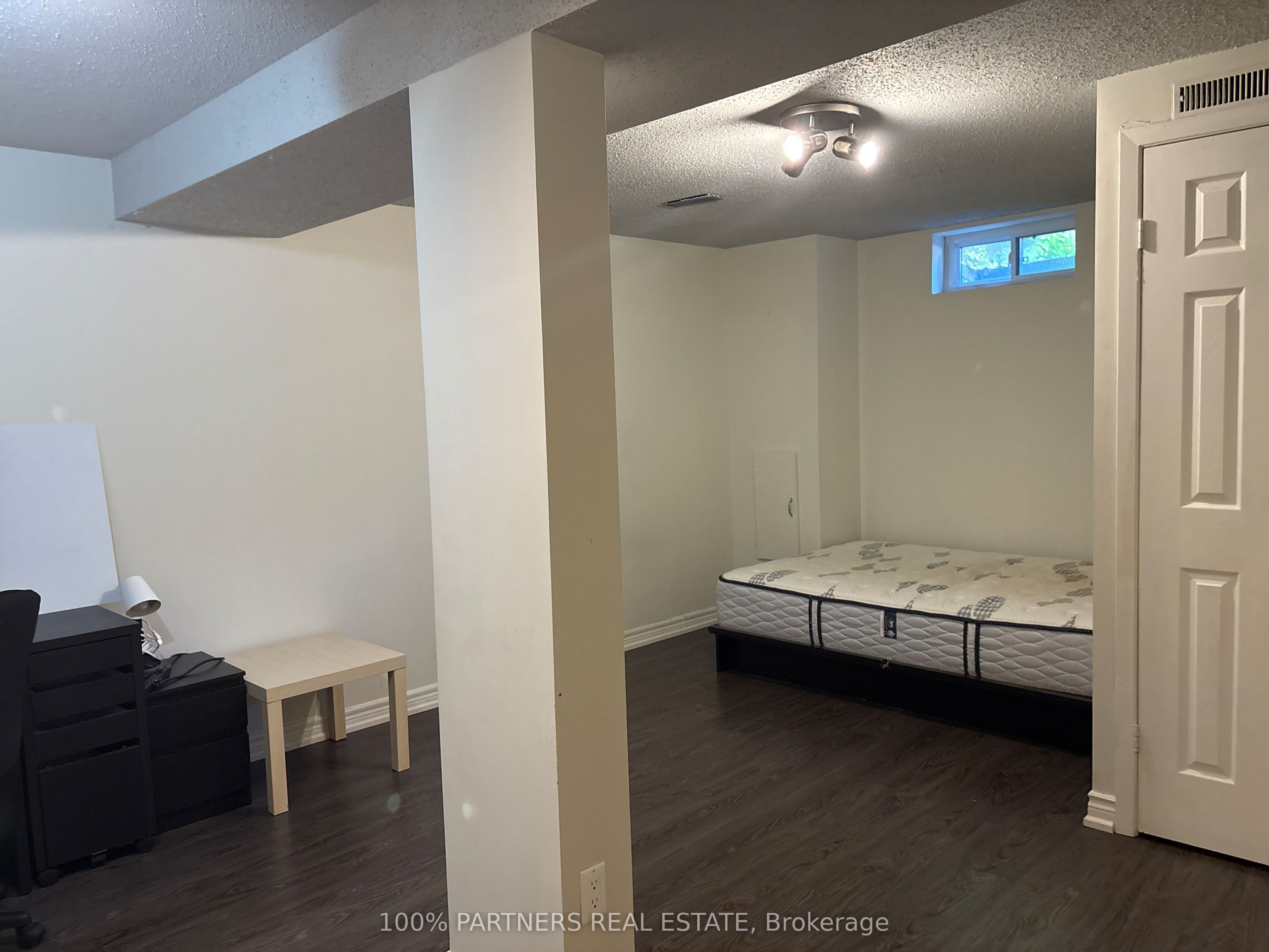 1570 Richmond Street 34 Property Photo 26