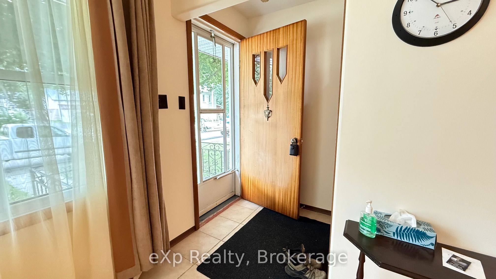 53 Maple Street Property Photo 6