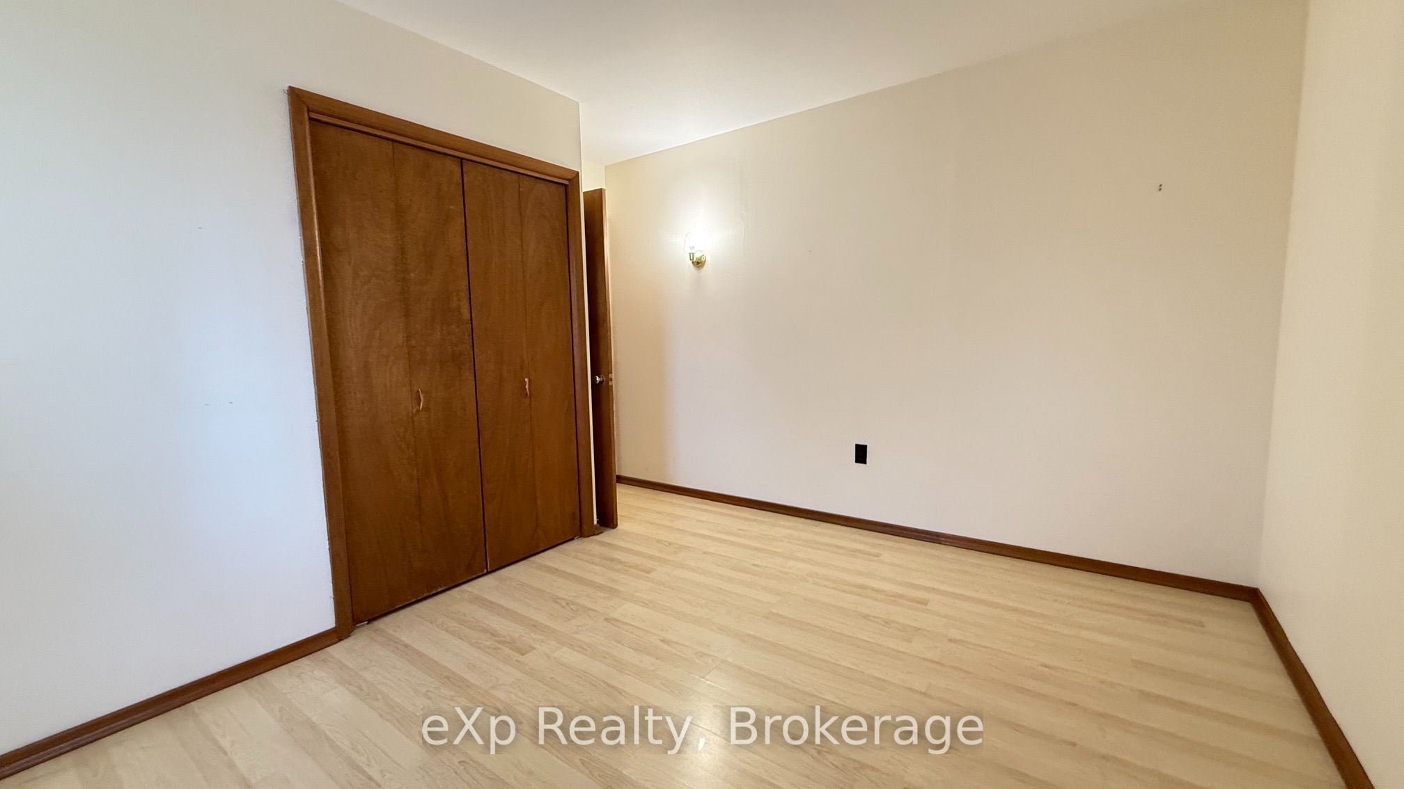 53 Maple Street Property Photo 16