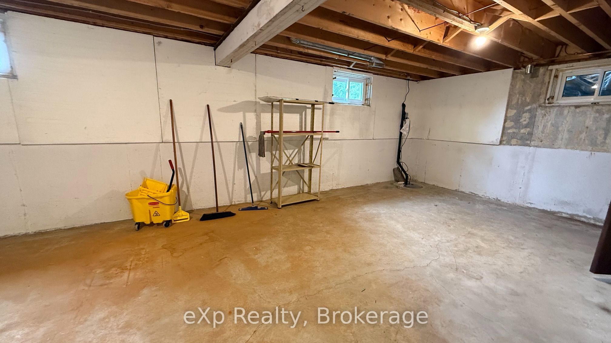 53 Maple Street Property Photo 21