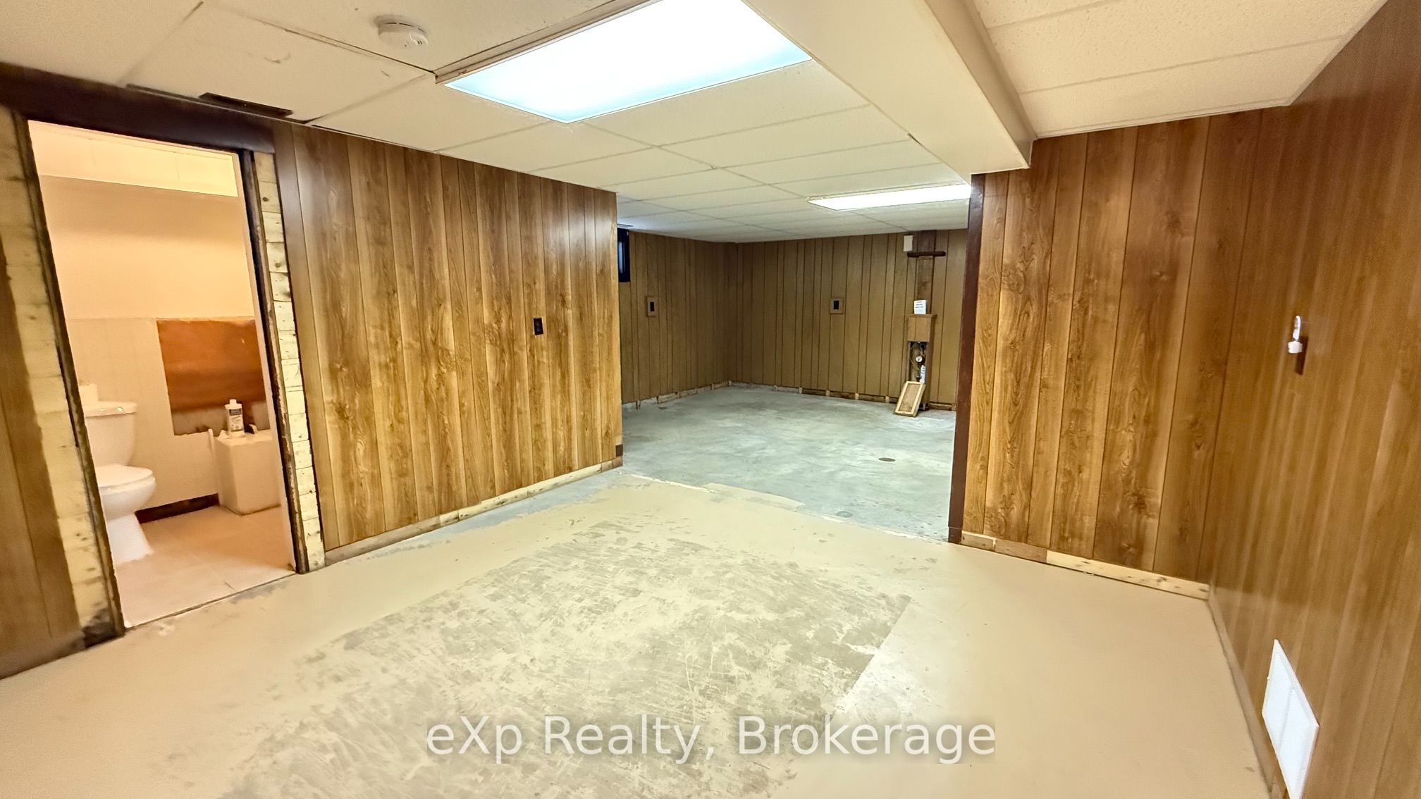 53 Maple Street Property Photo 23