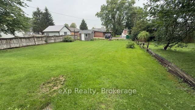 53 Maple Street Property Photo 29