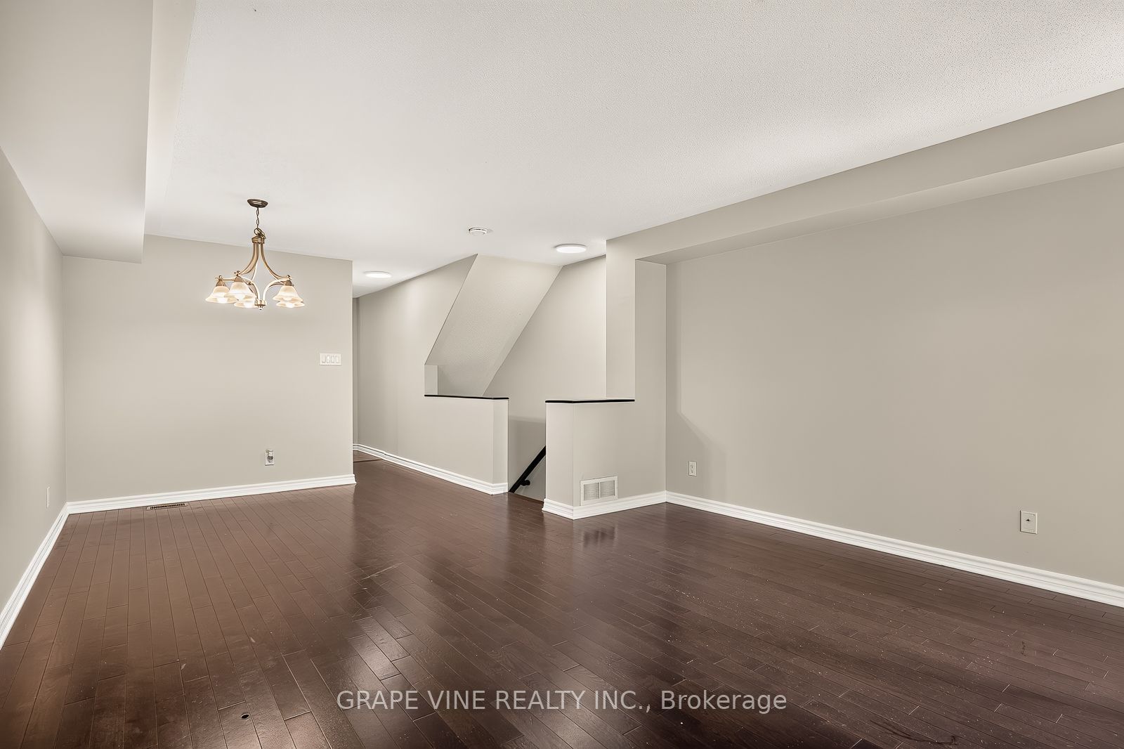 1124 Klondike Road Unit A Property Photo 16