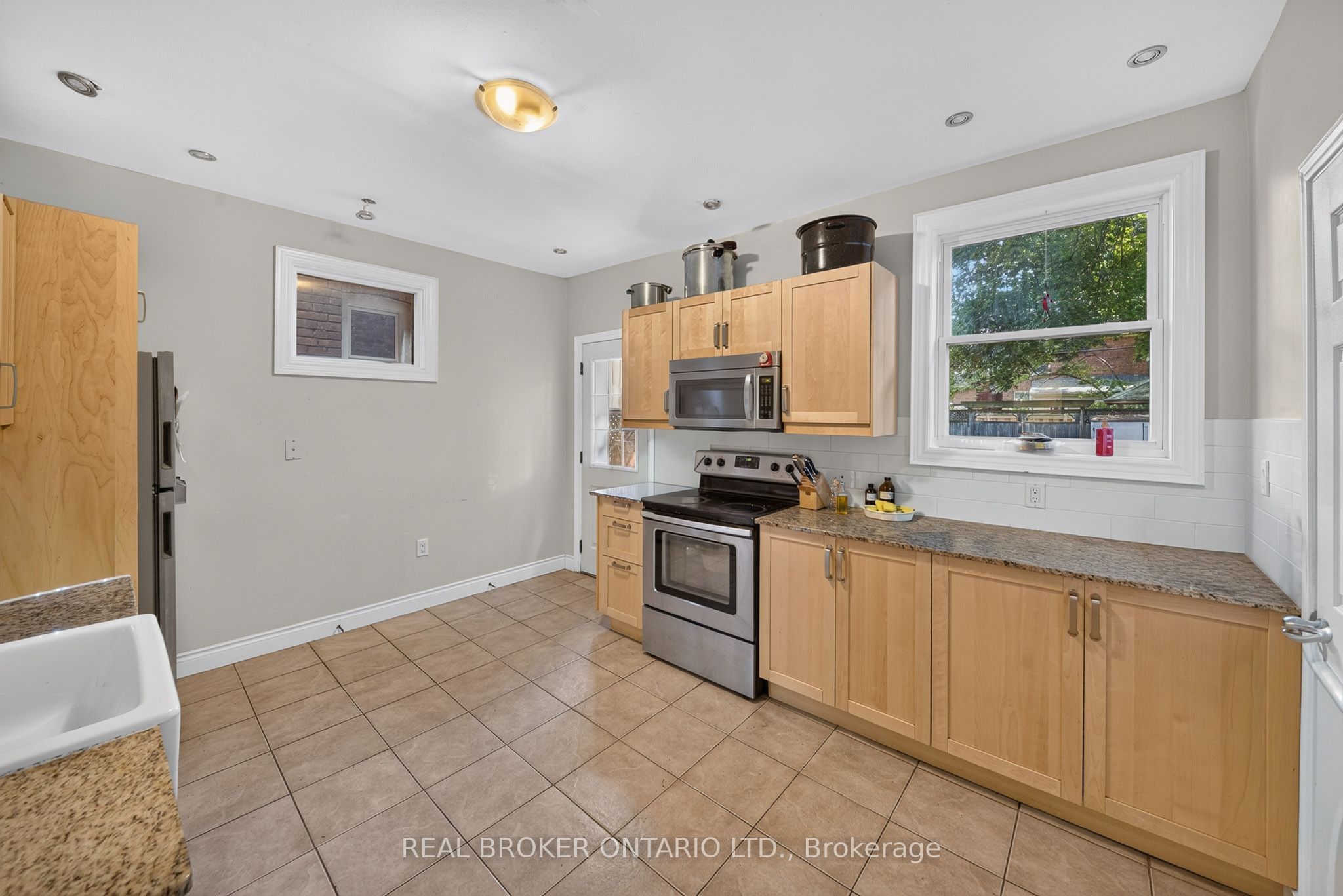 109 Gladstone Avenue Property Photo 11