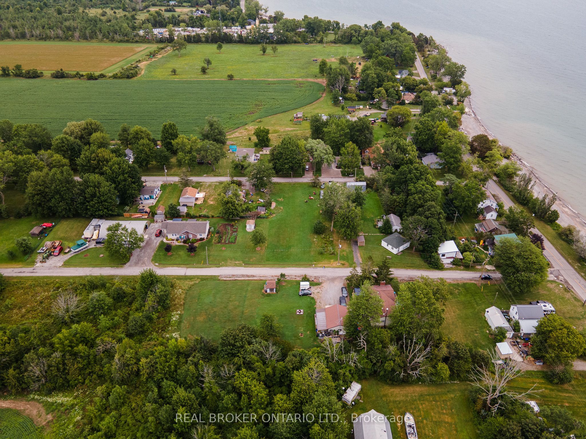 12 Canada Road Property Photo 2
