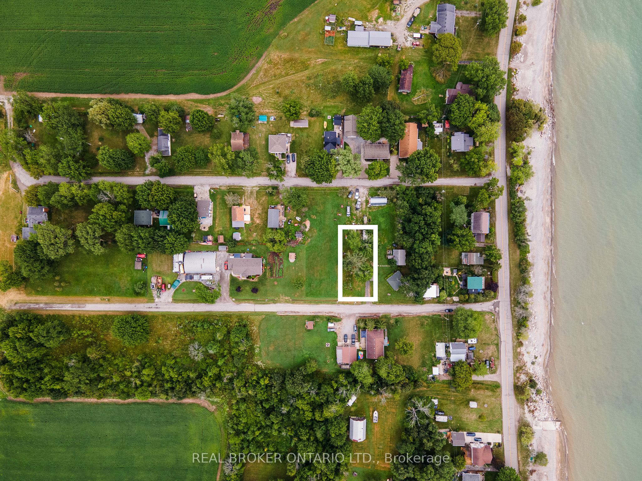 12 Canada Road Property Photo 4