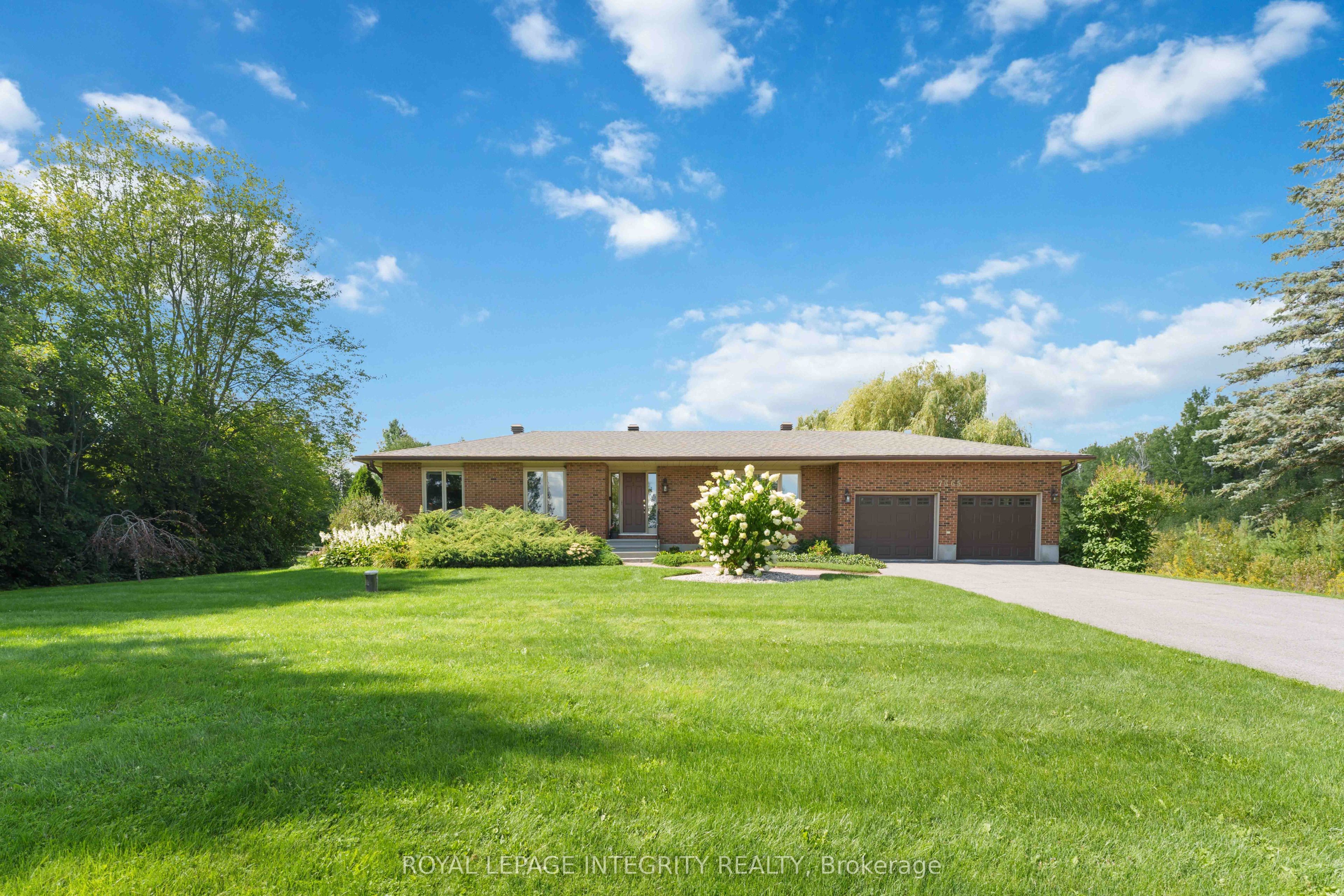 7365 Bleeks Road Property Photo 4