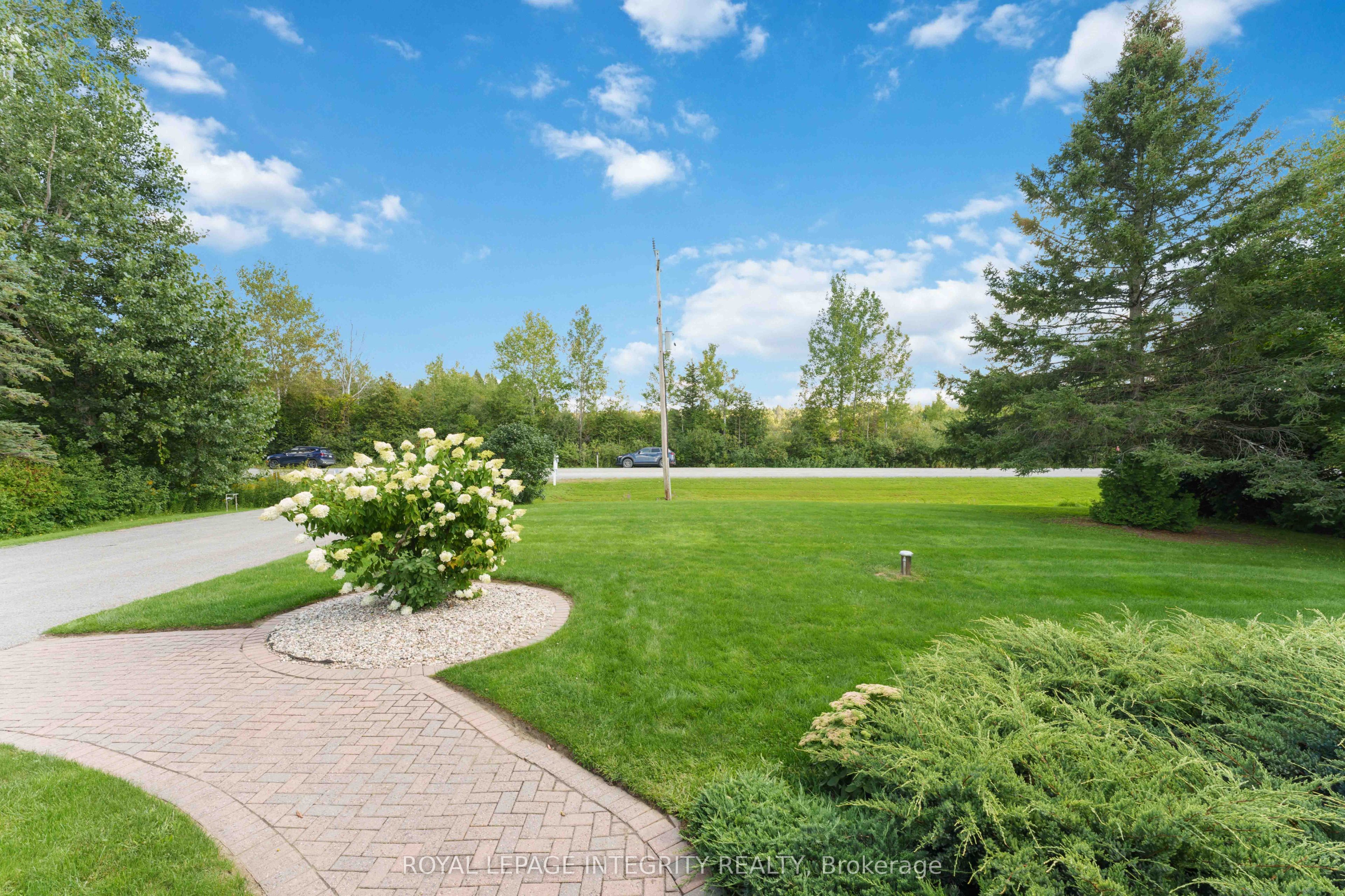 7365 Bleeks Road Property Photo 6
