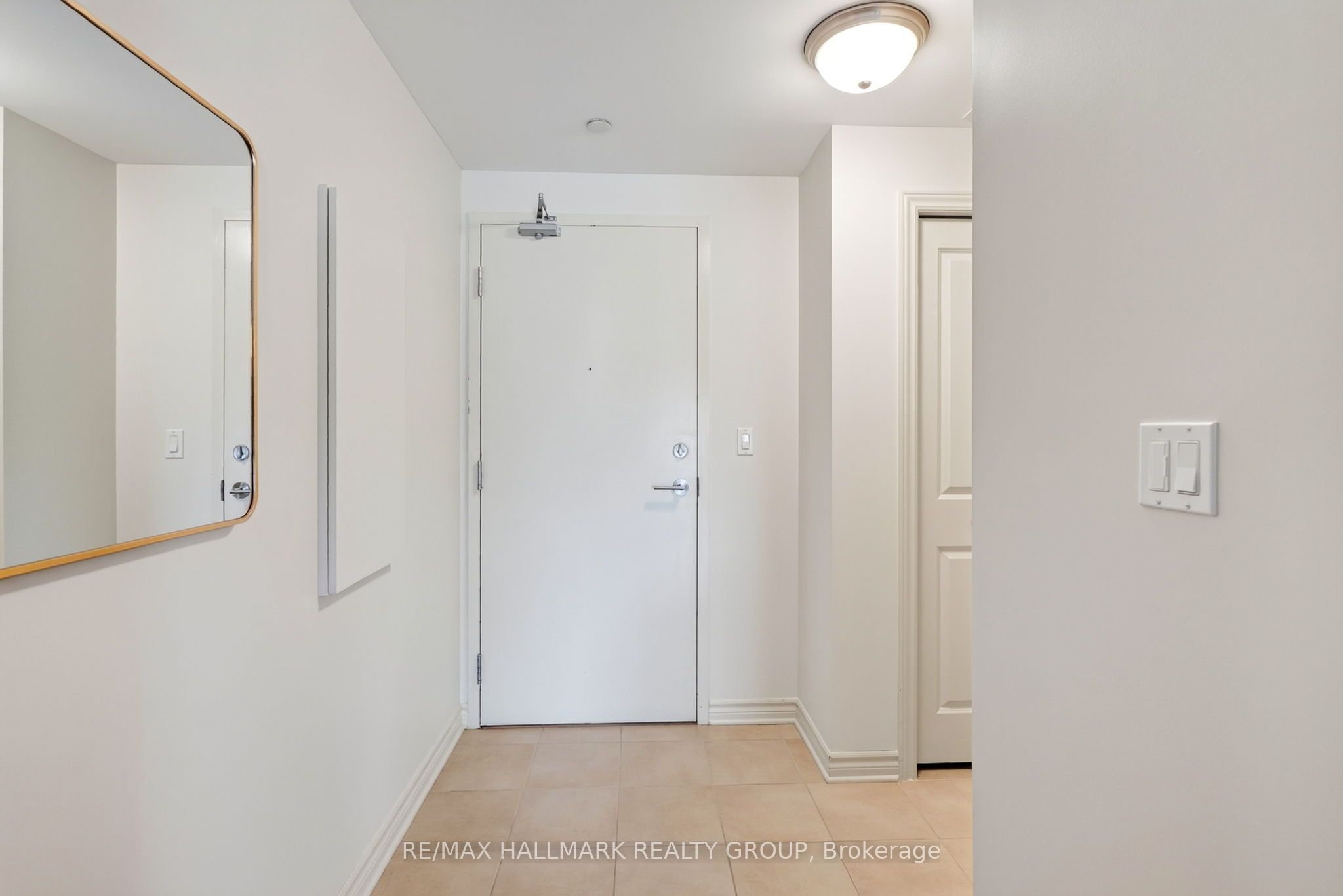 120 Prestige Circle 206 Property Photo 3