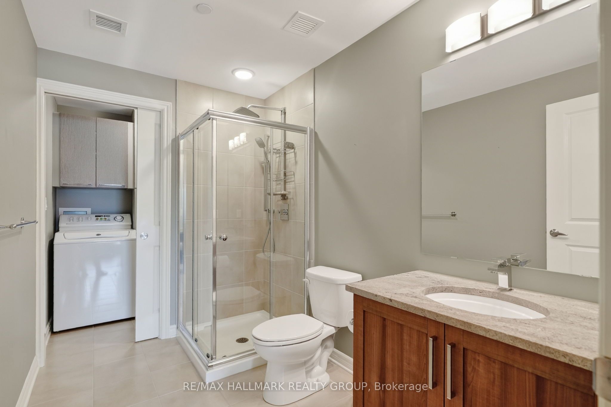 120 Prestige Circle 206 Property Photo 17