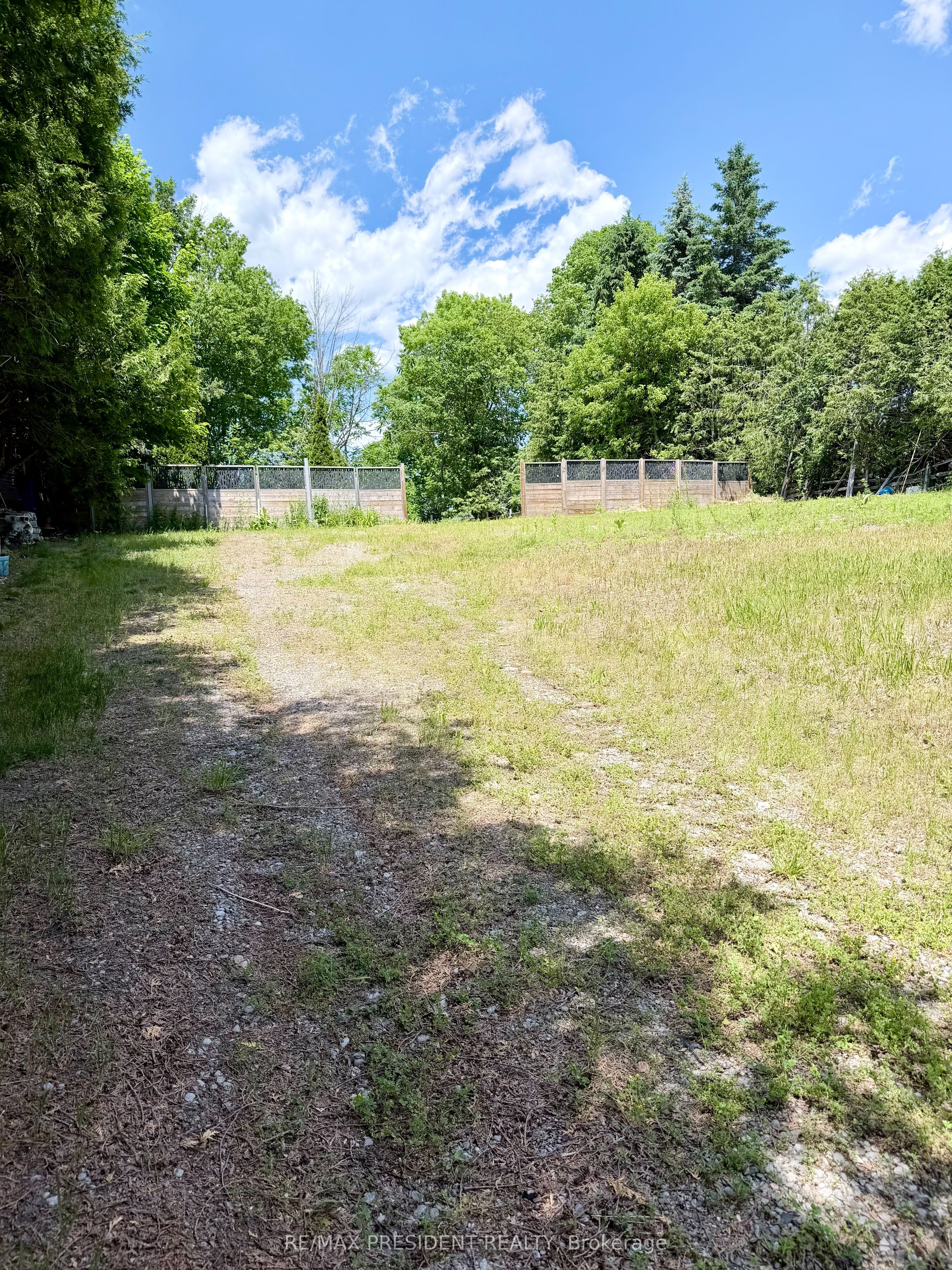 126 Mill Street Property Photo 3