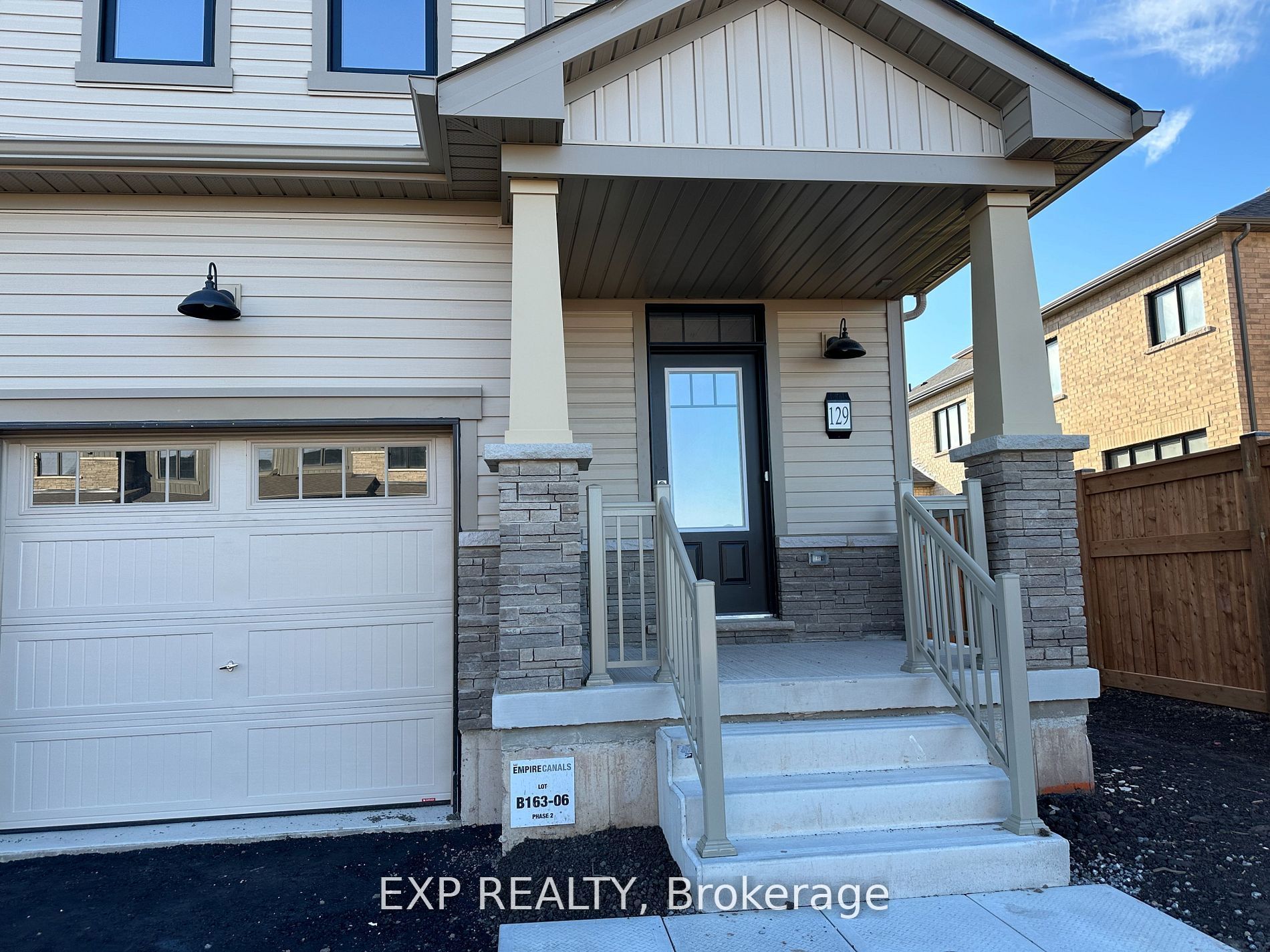 129 Masters Street Property Photo 2