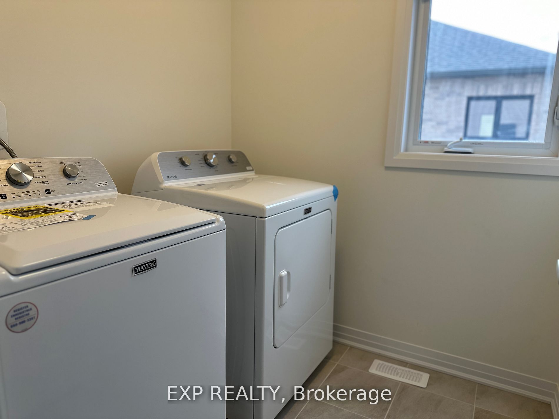129 Masters Street Property Photo 14