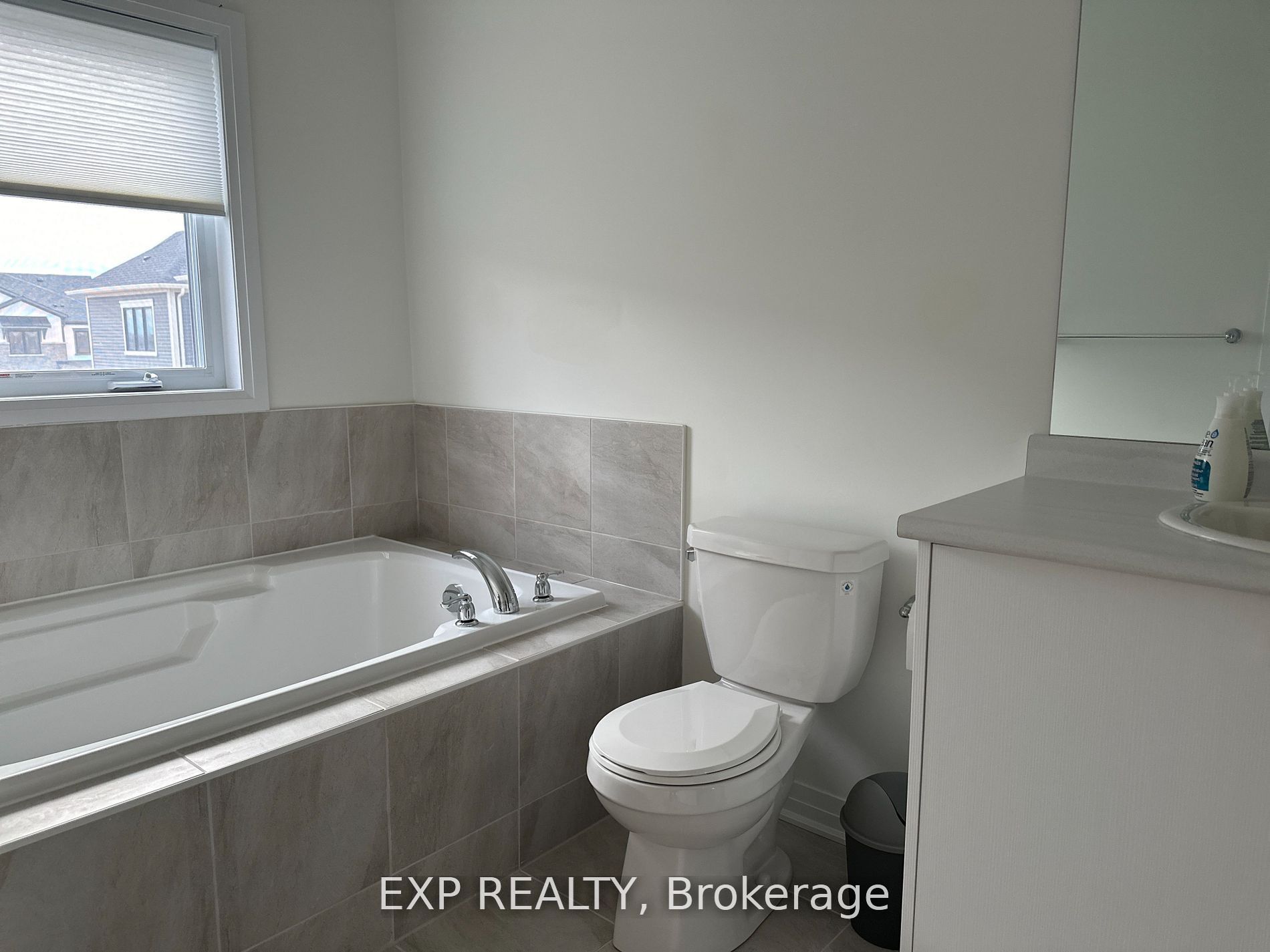 129 Masters Street Property Photo 25