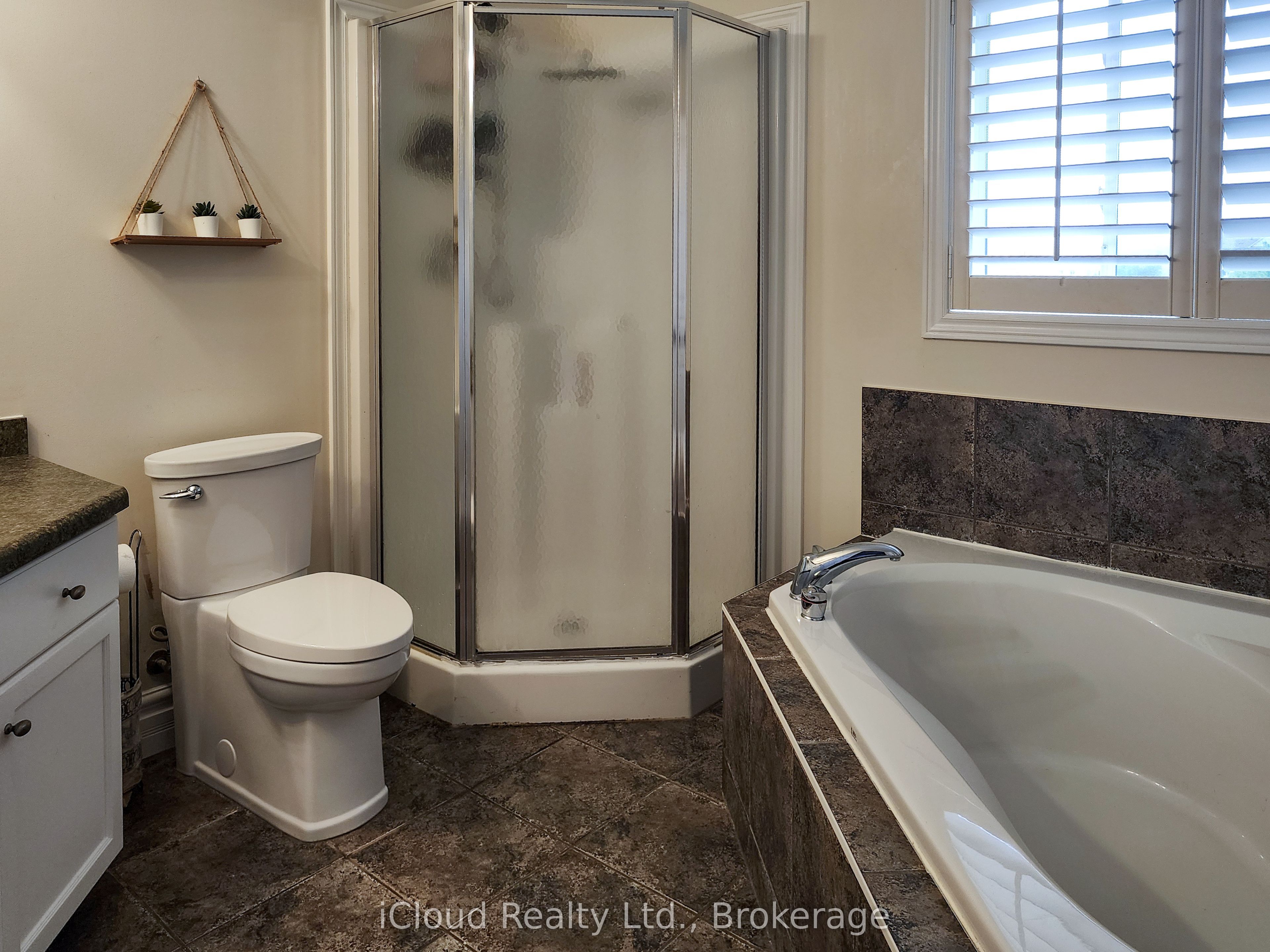 55 Magnificent Way Property Photo 11