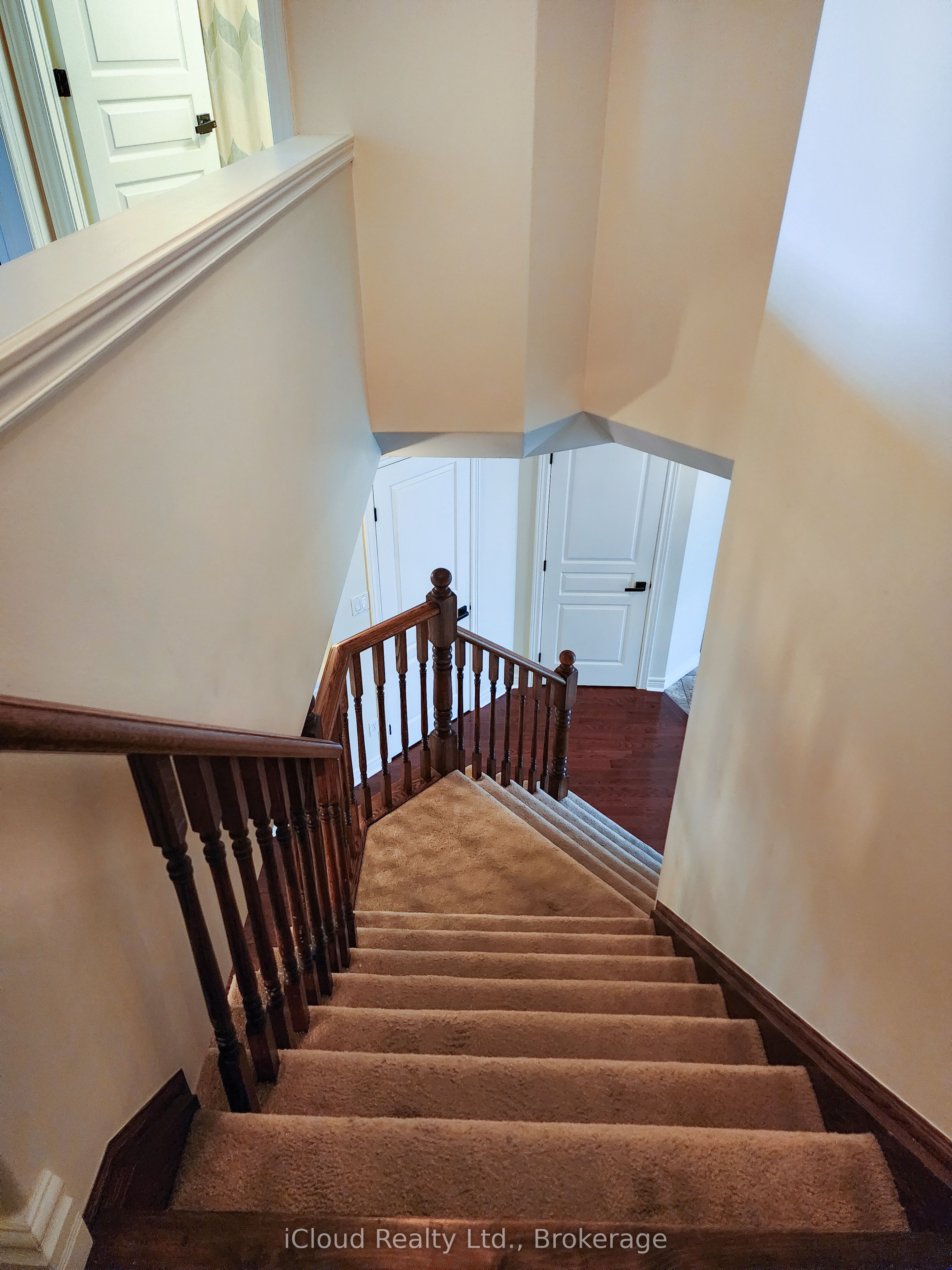 55 Magnificent Way Property Photo 18