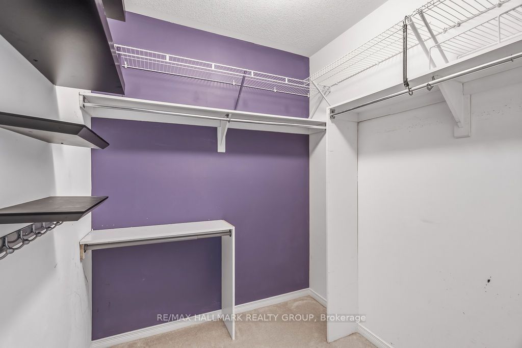 1037 Fieldfair Way Property Photo 28