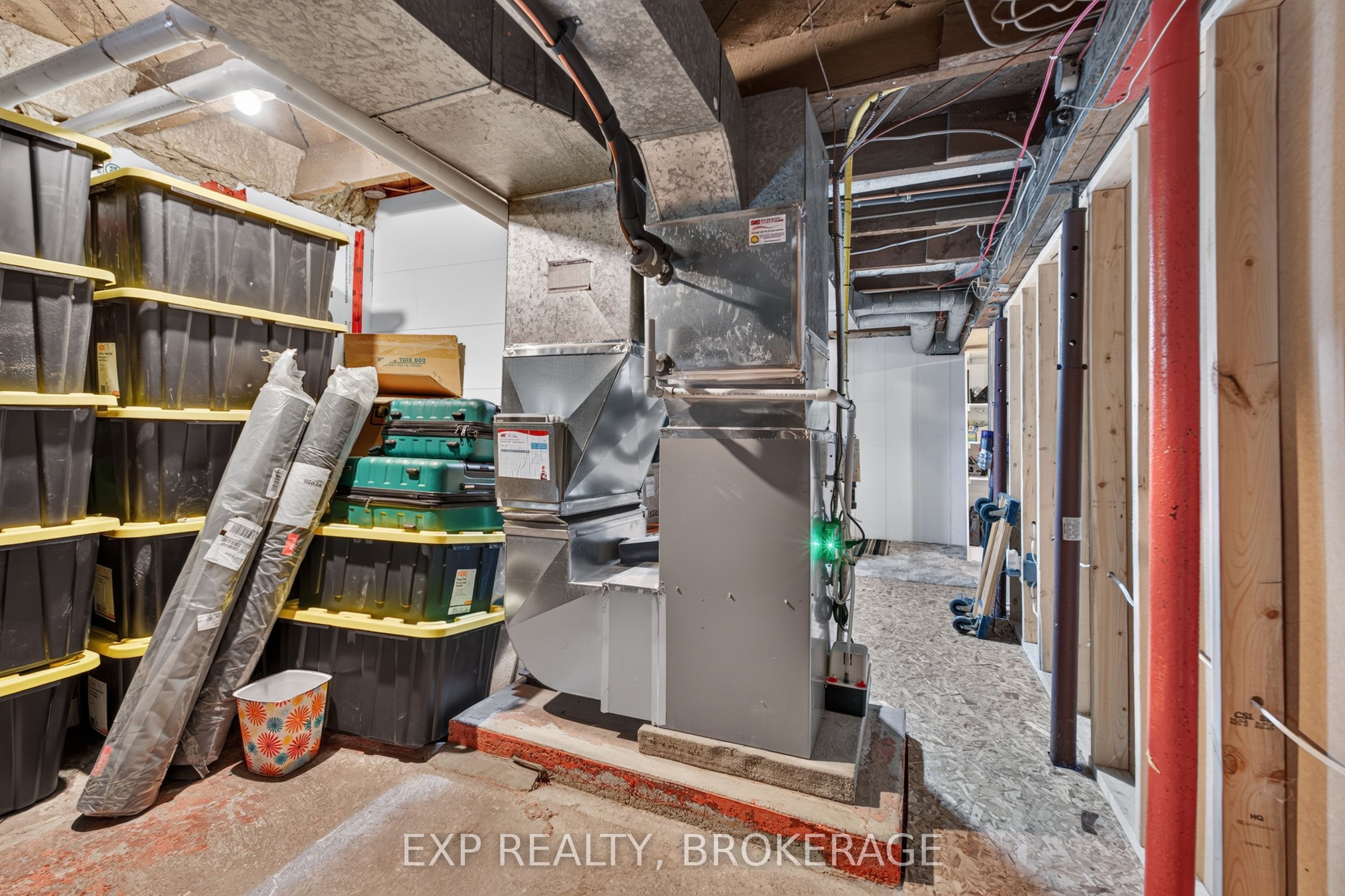 22053 Highway 7 Property Photo 26