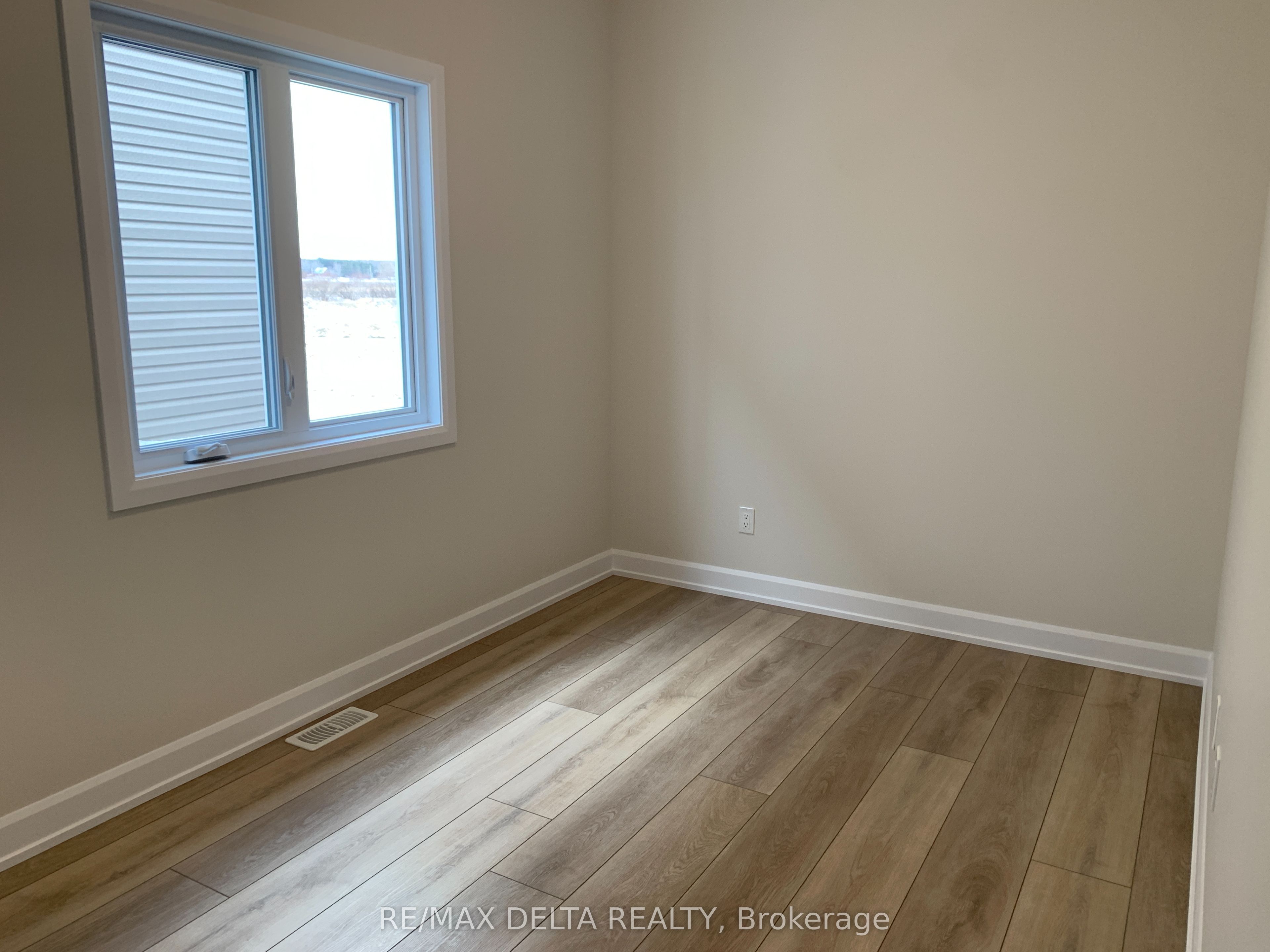 928 Chablis Crescent Property Photo 10