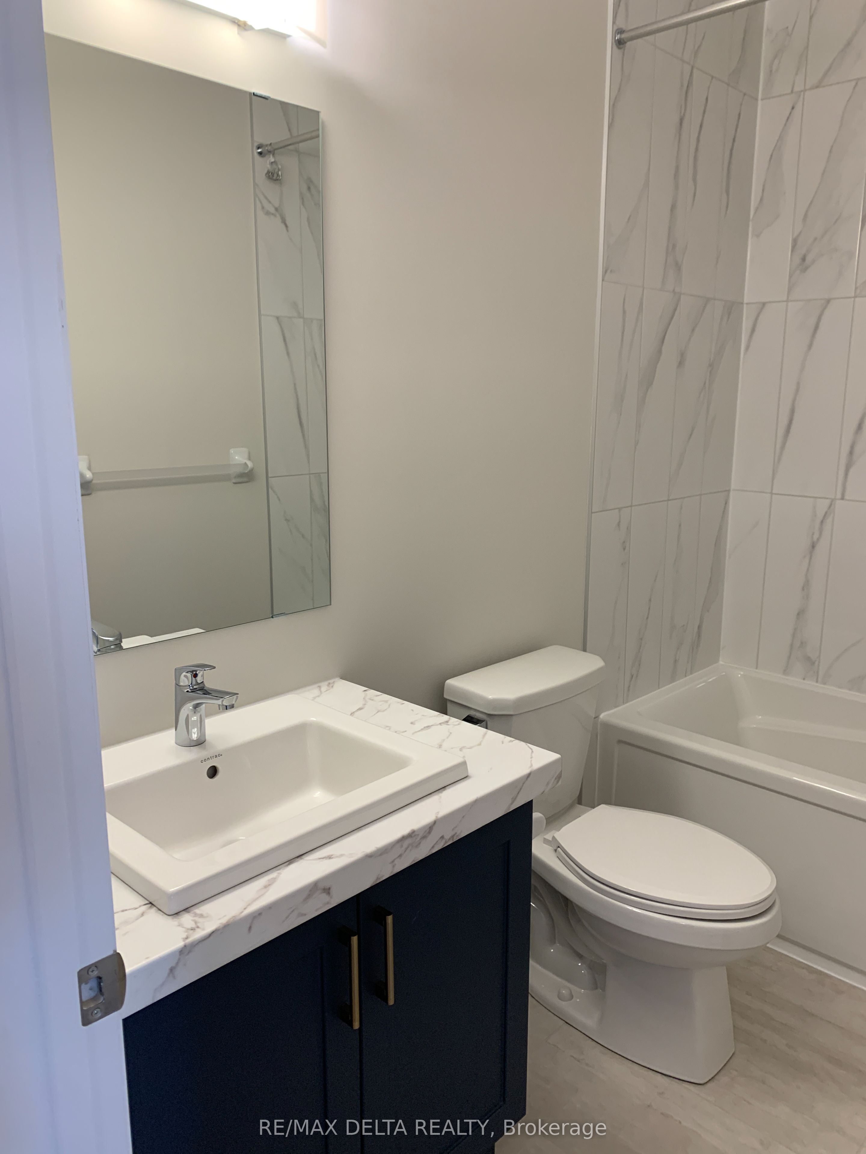 928 Chablis Crescent Property Photo 11