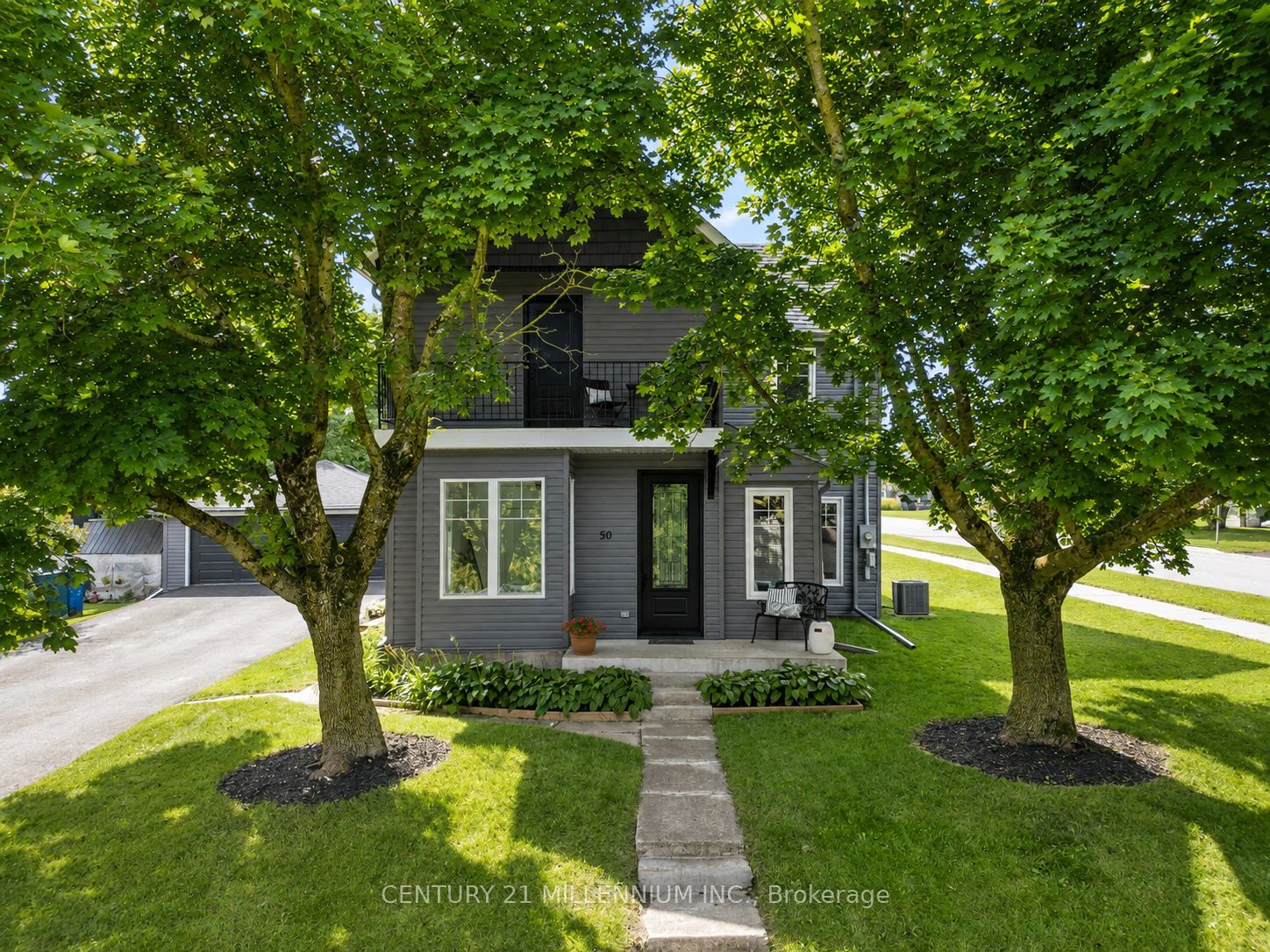 50 Leeson Street S Property Photo 1