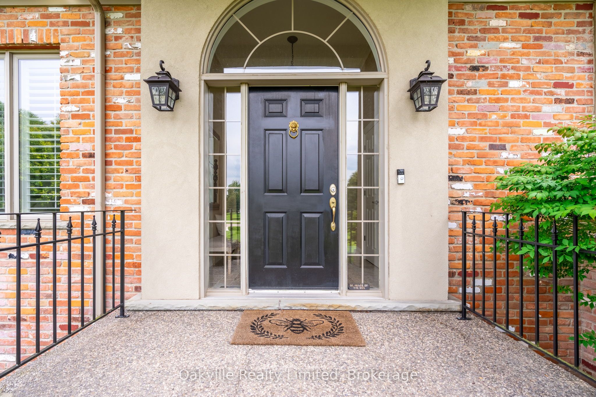 45 Gatepost Place Property Photo 3