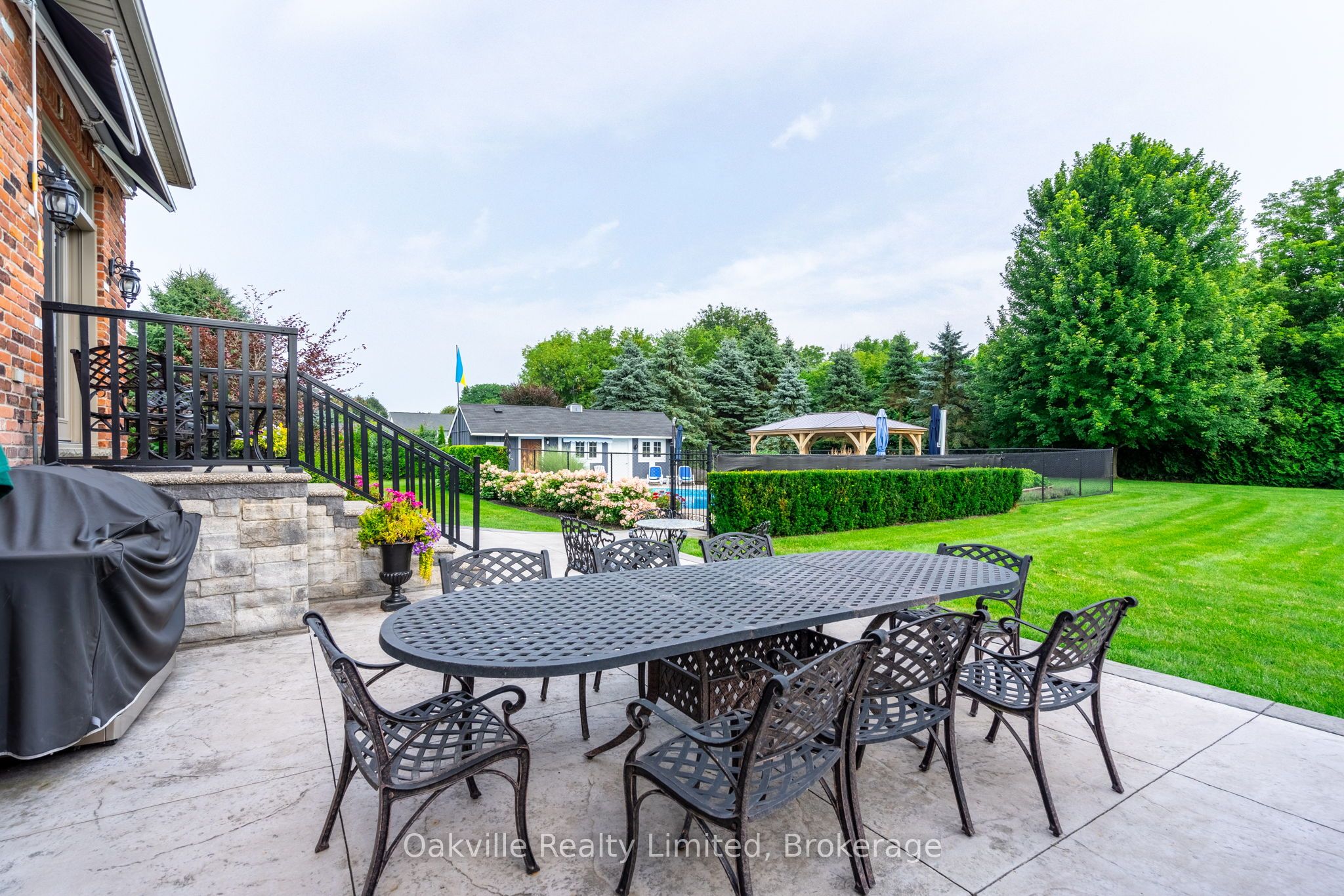 45 Gatepost Place Property Photo 39