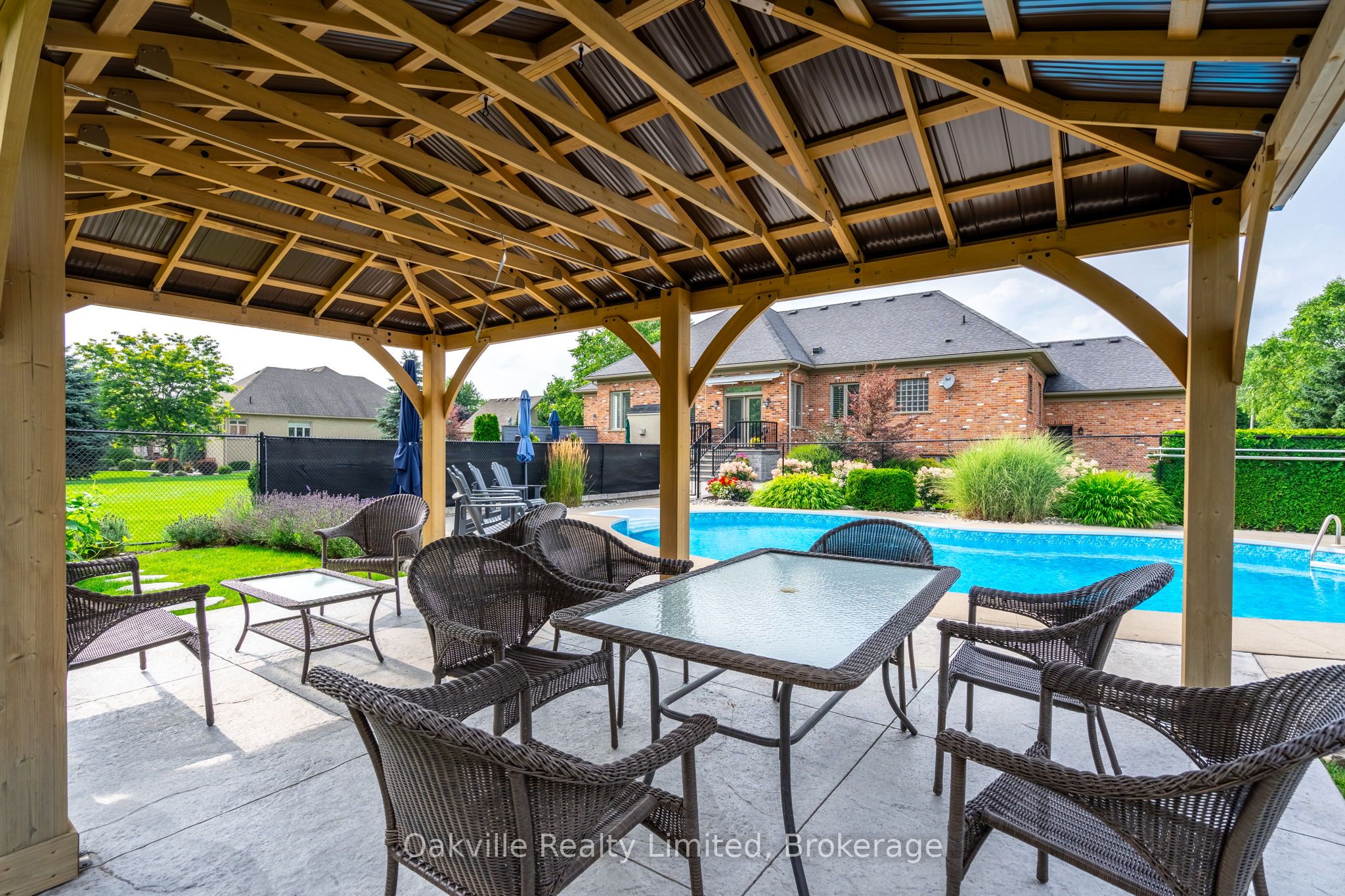 45 Gatepost Place Property Photo 42