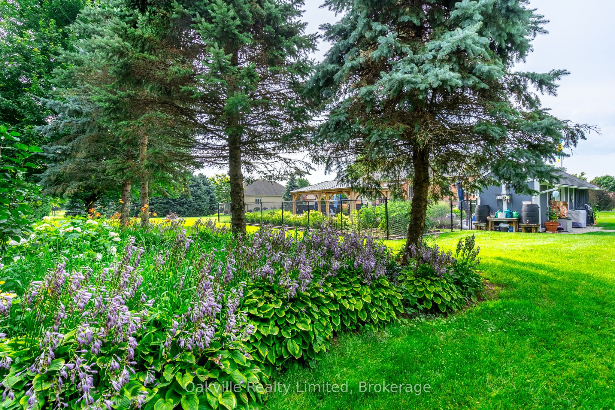 45 Gatepost Place Property Photo 48