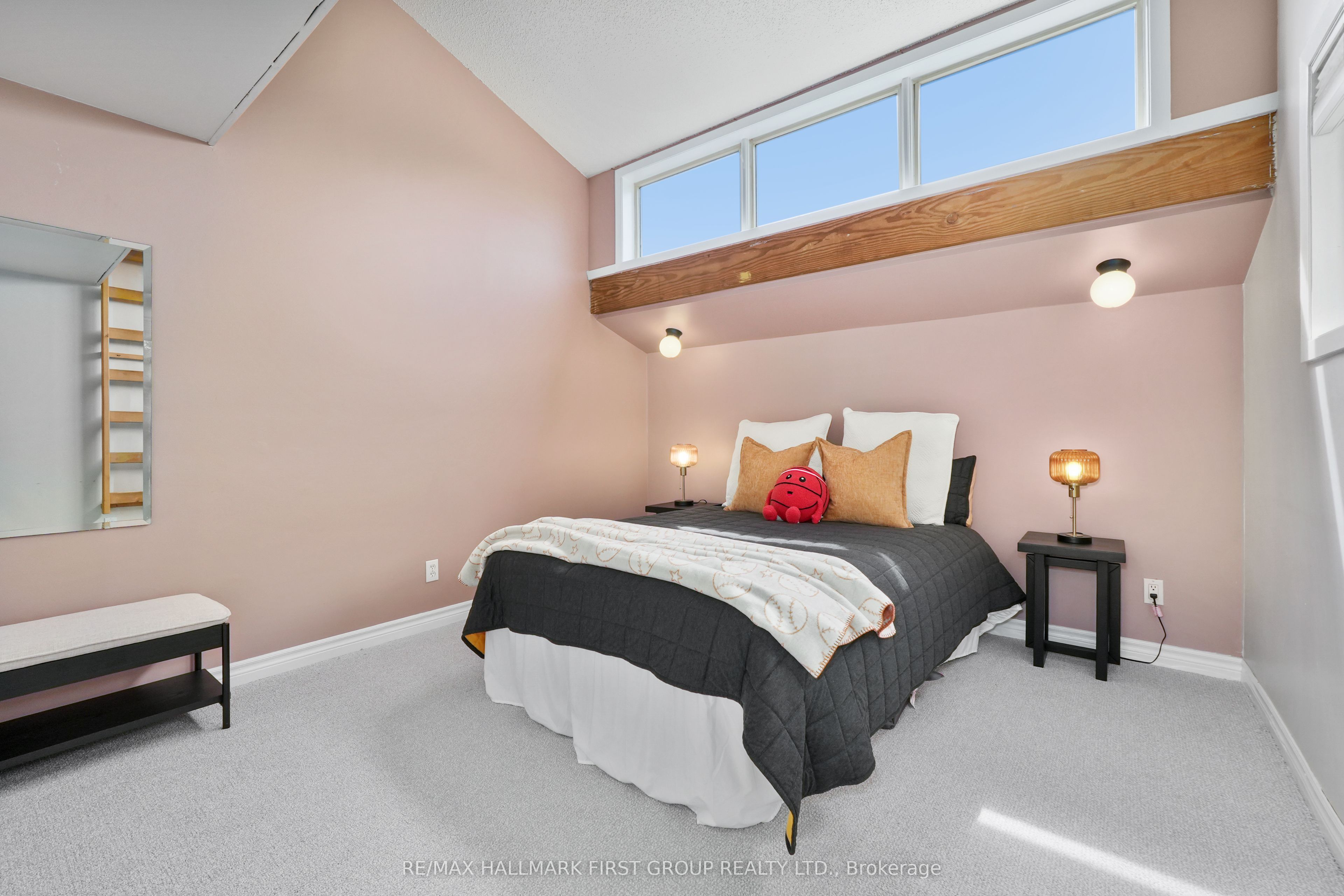 110 Davis Road Property Photo 29