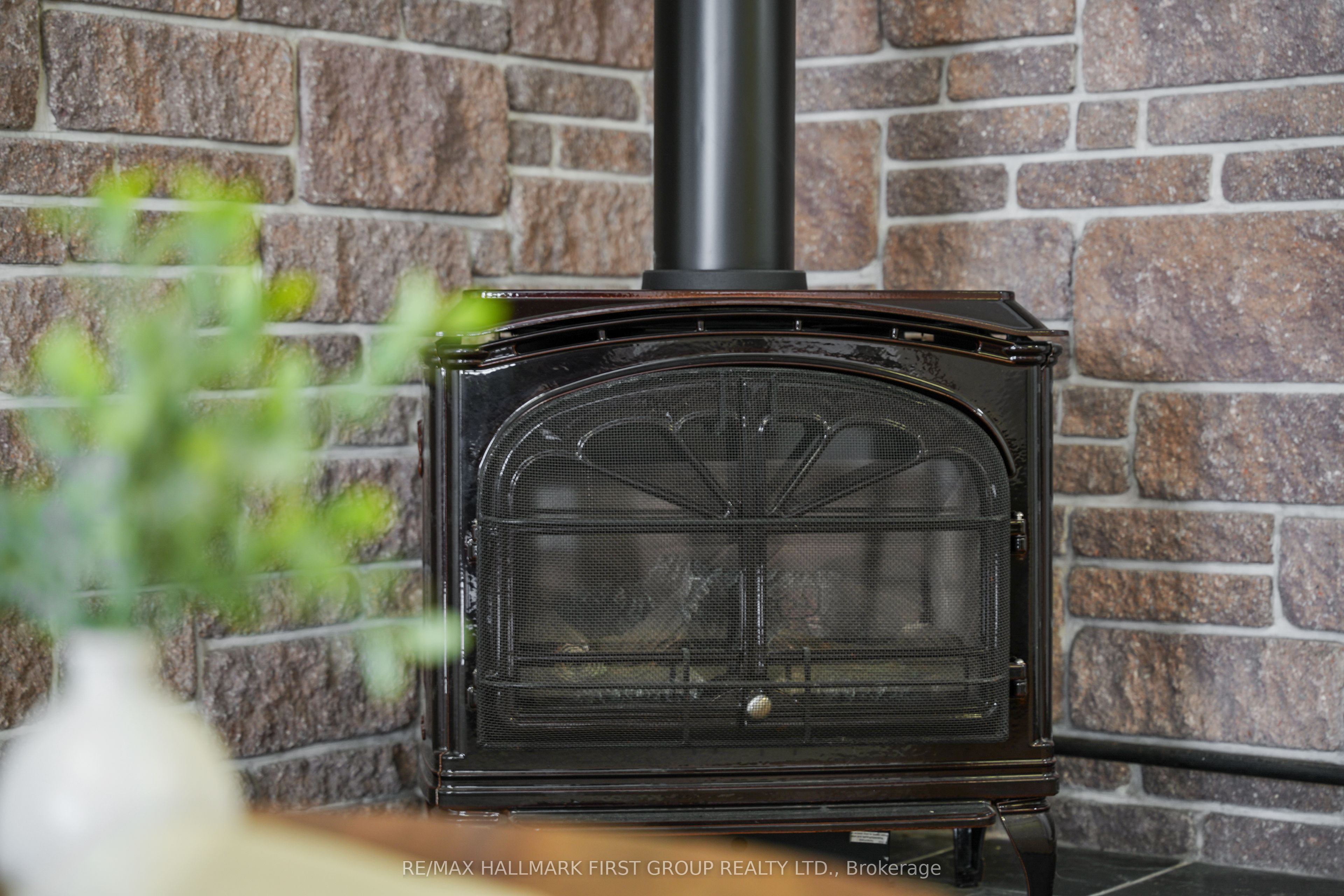 110 Davis Road Property Photo 35