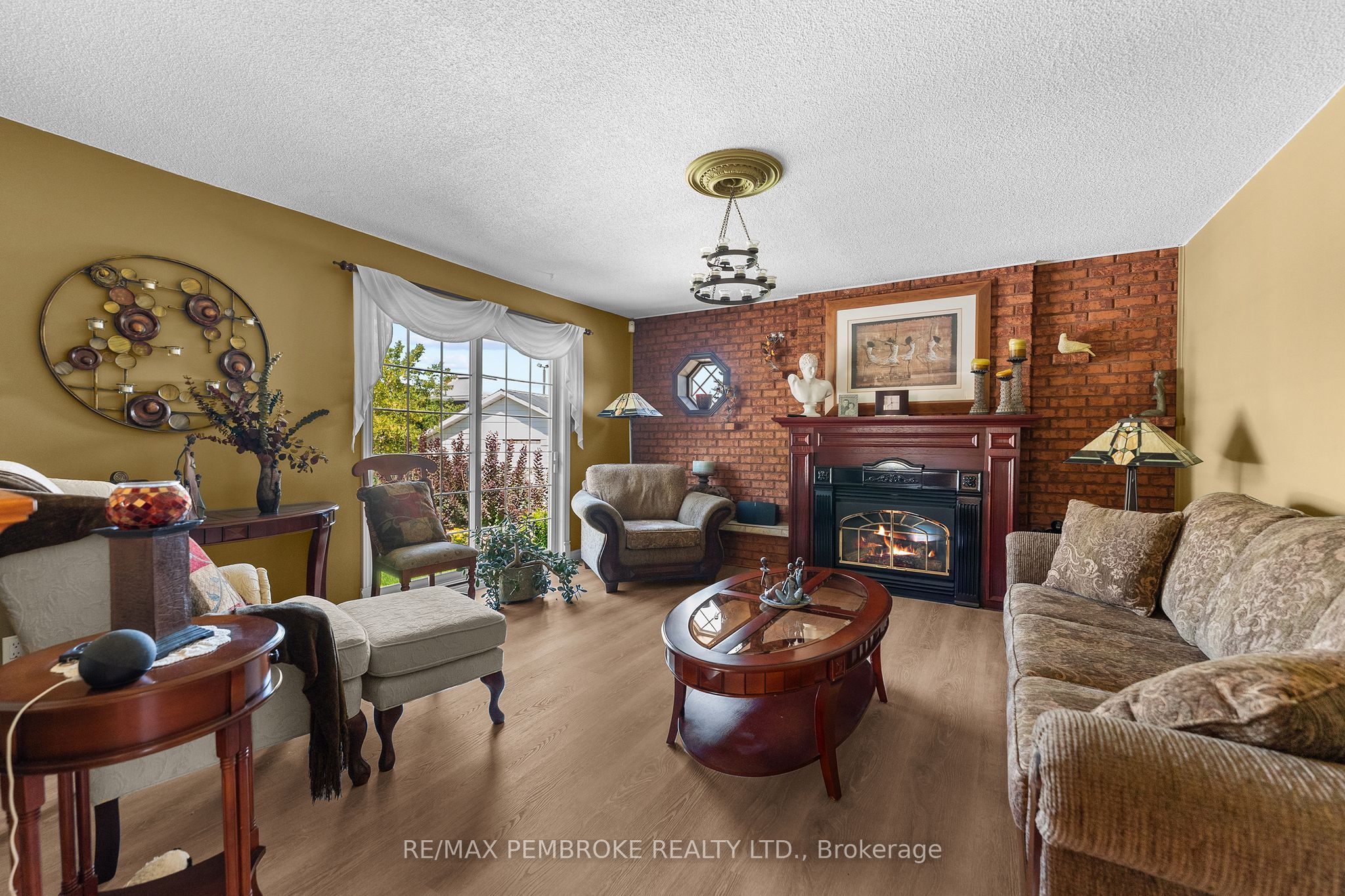 1315 Blakely Crescent W Property Photo 14