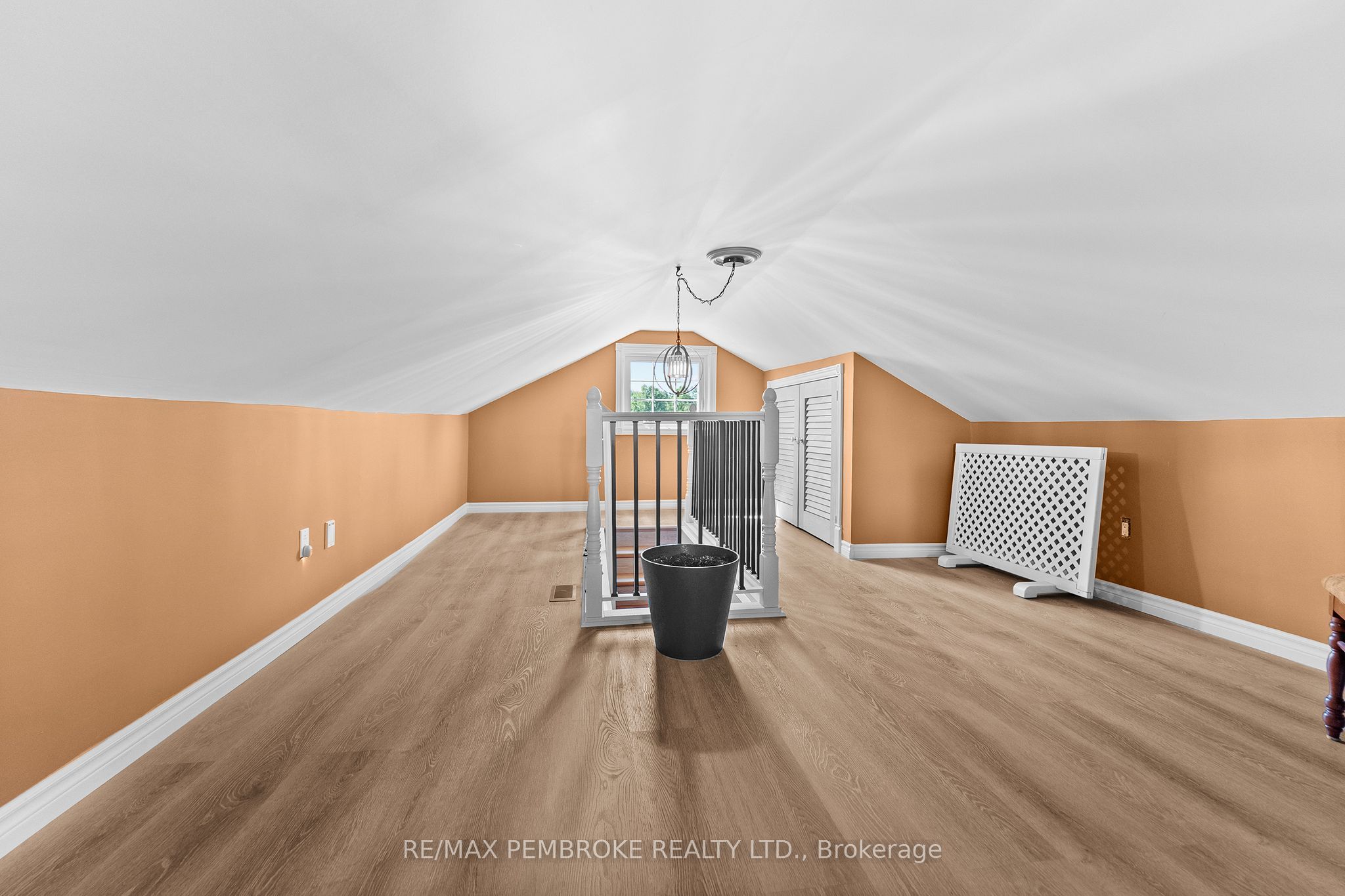 1315 Blakely Crescent W Property Photo 22