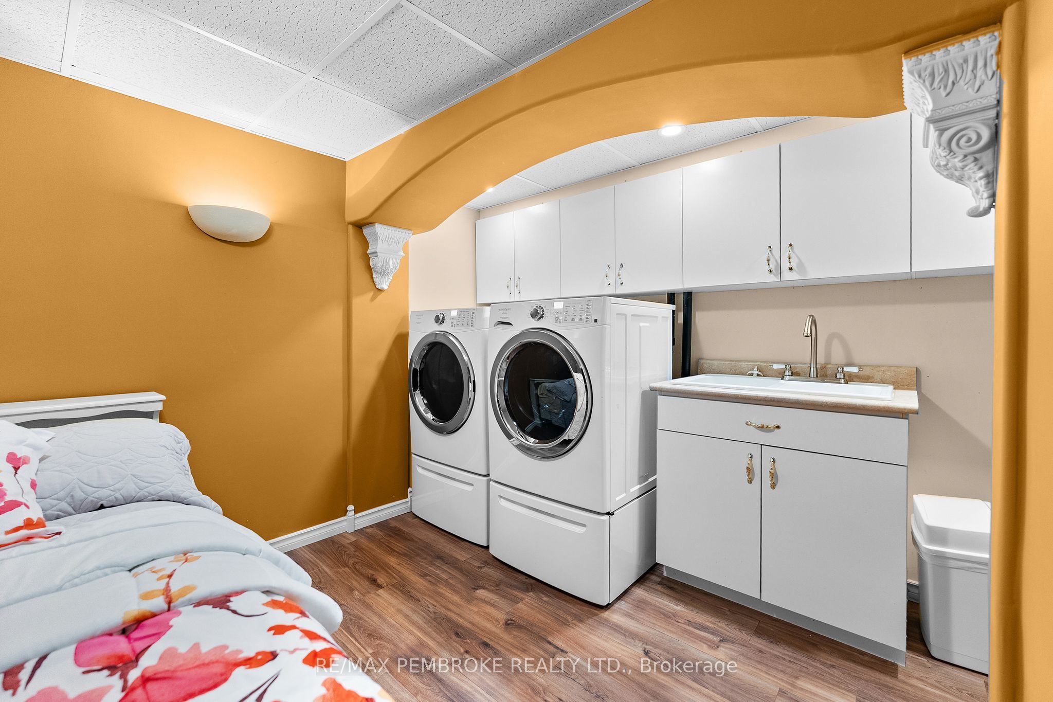 1315 Blakely Crescent W Property Photo 29