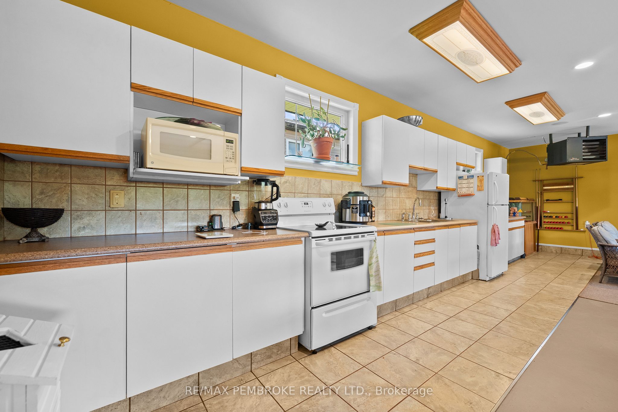 1315 Blakely Crescent W Property Photo 34