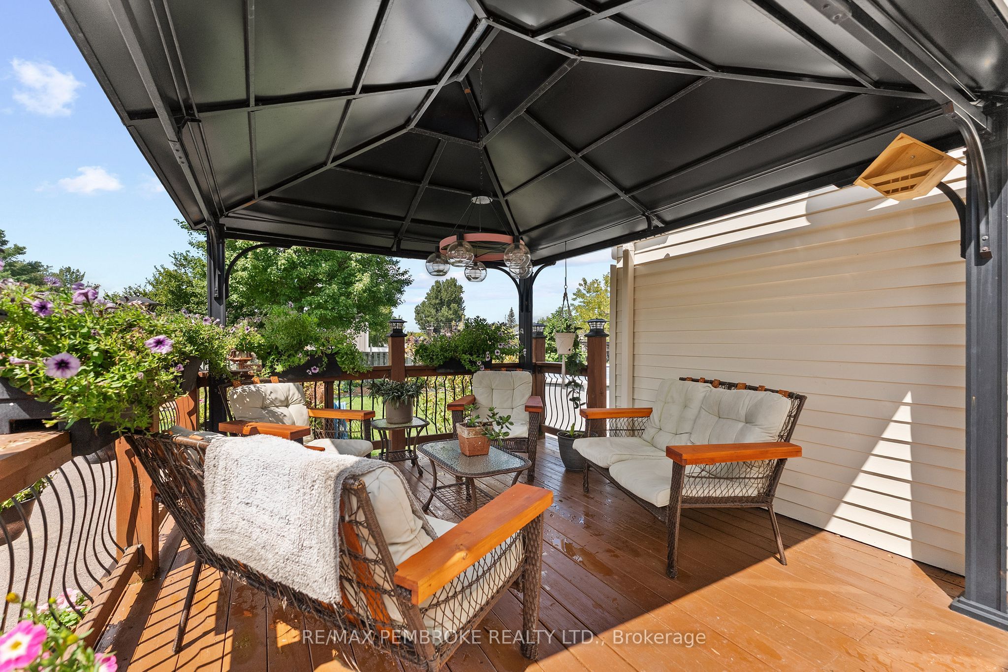 1315 Blakely Crescent W Property Photo 36