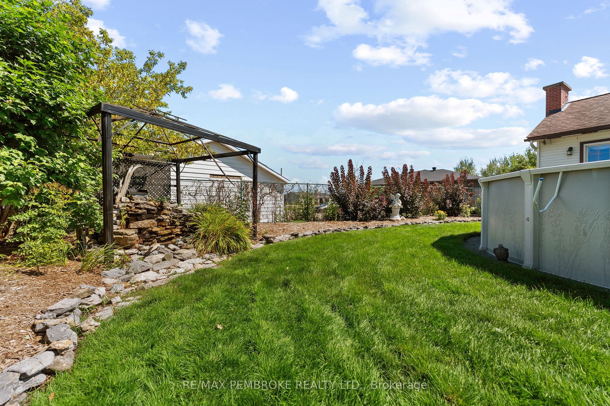 1315 Blakely Crescent W Property Photo 45
