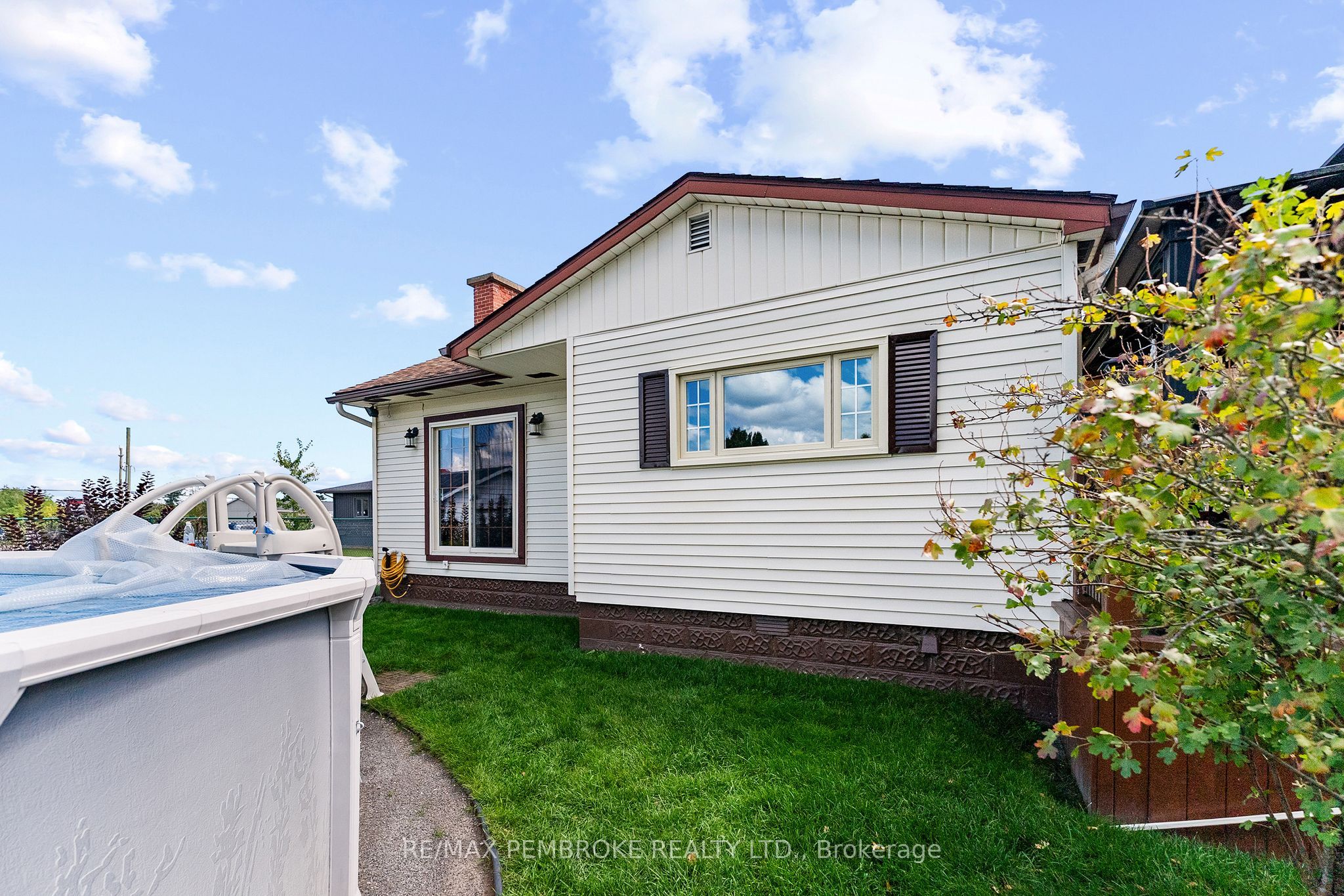 1315 Blakely Crescent W Property Photo 46