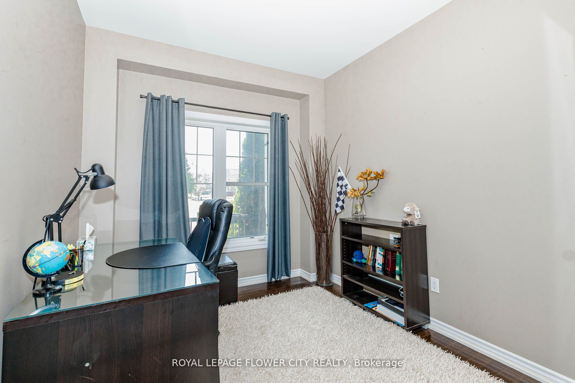 944 O'reilly Crescent Property Photo 7