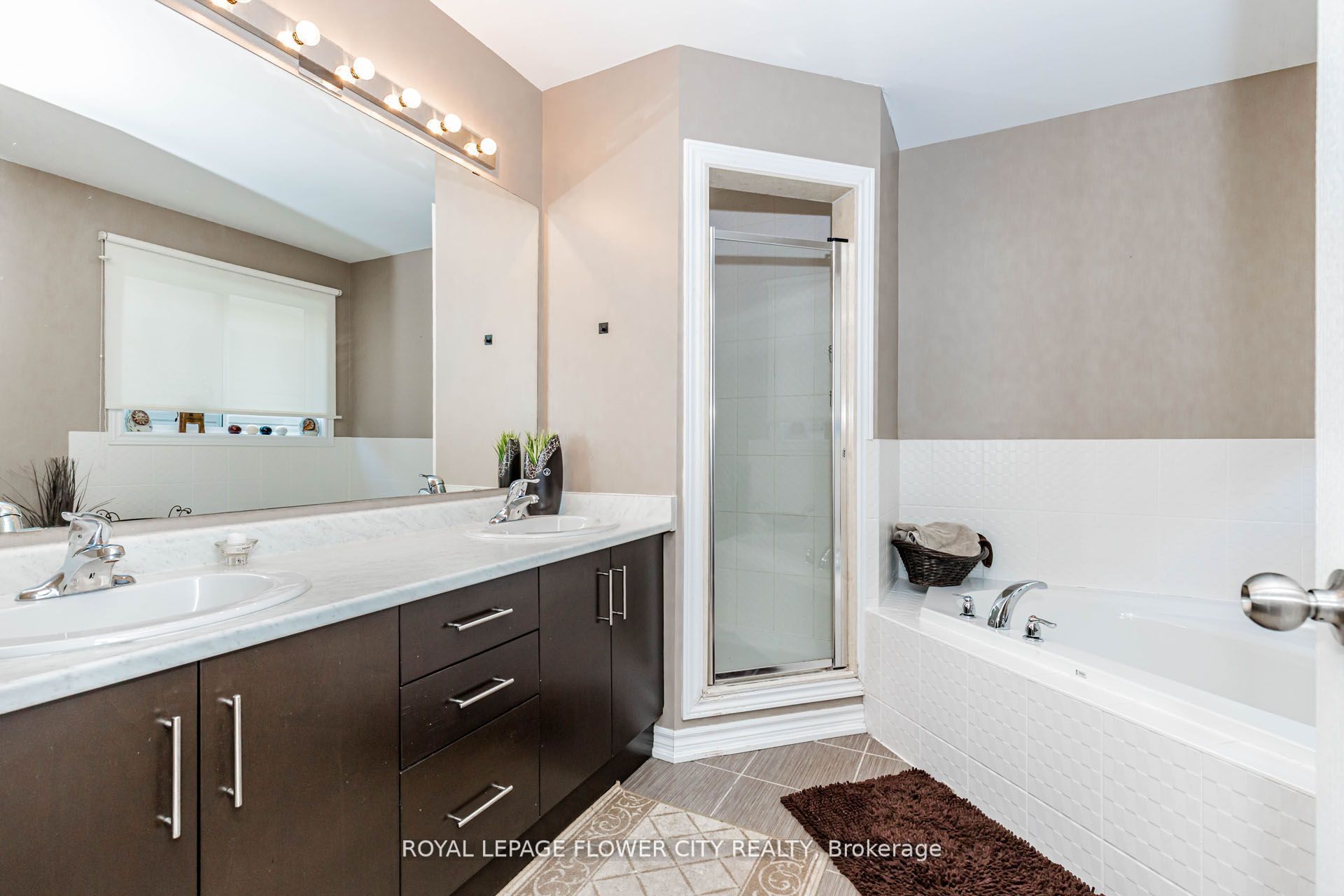 944 O'reilly Crescent Property Photo 26