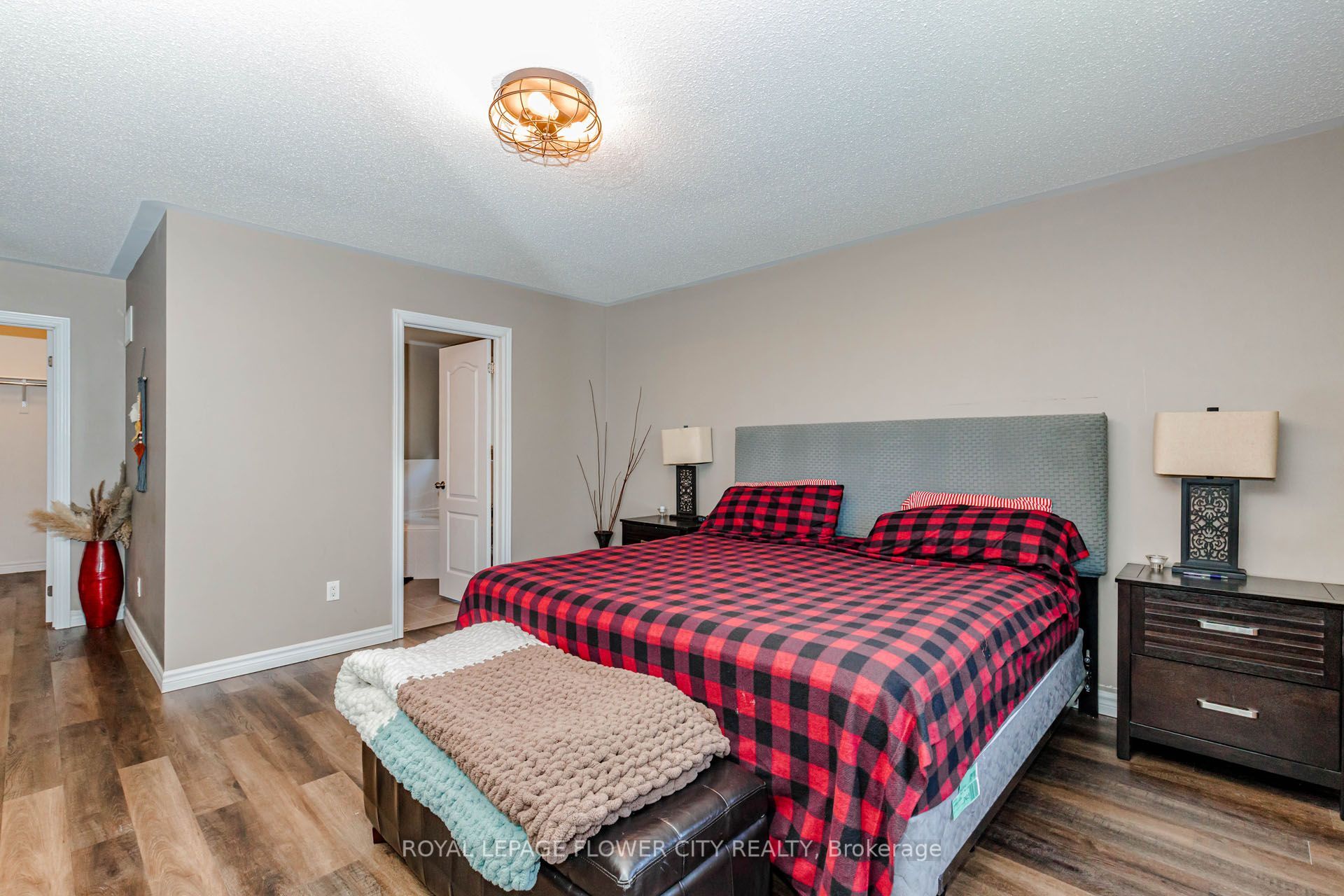 944 O'reilly Crescent Property Photo 26