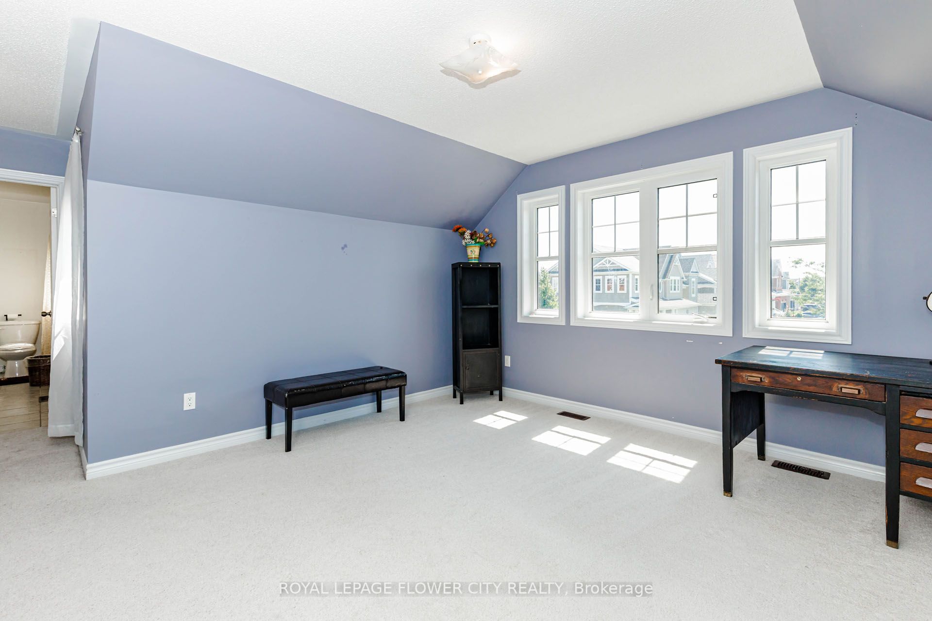 944 O'reilly Crescent Property Photo 30