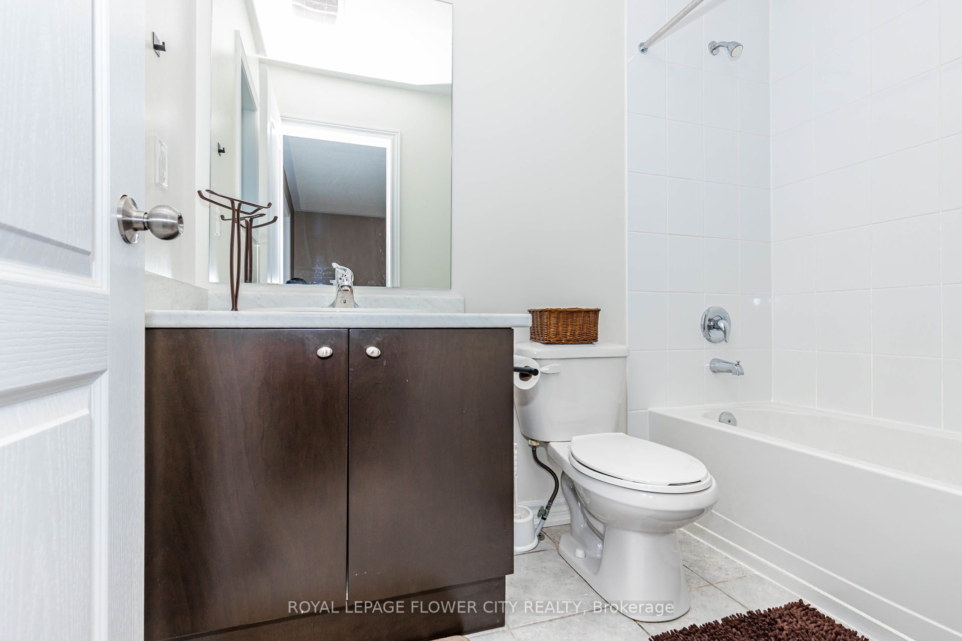 944 O'reilly Crescent Property Photo 33