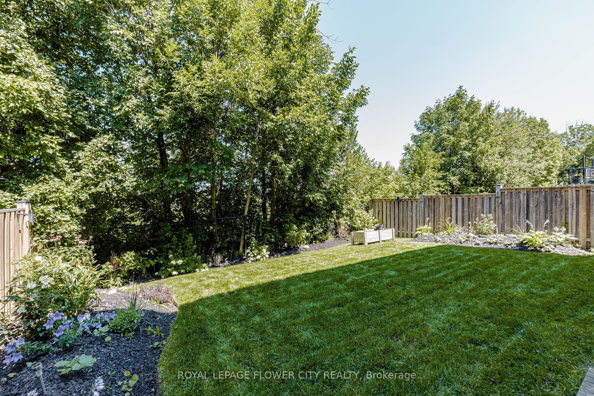 944 O'reilly Crescent Property Photo 35