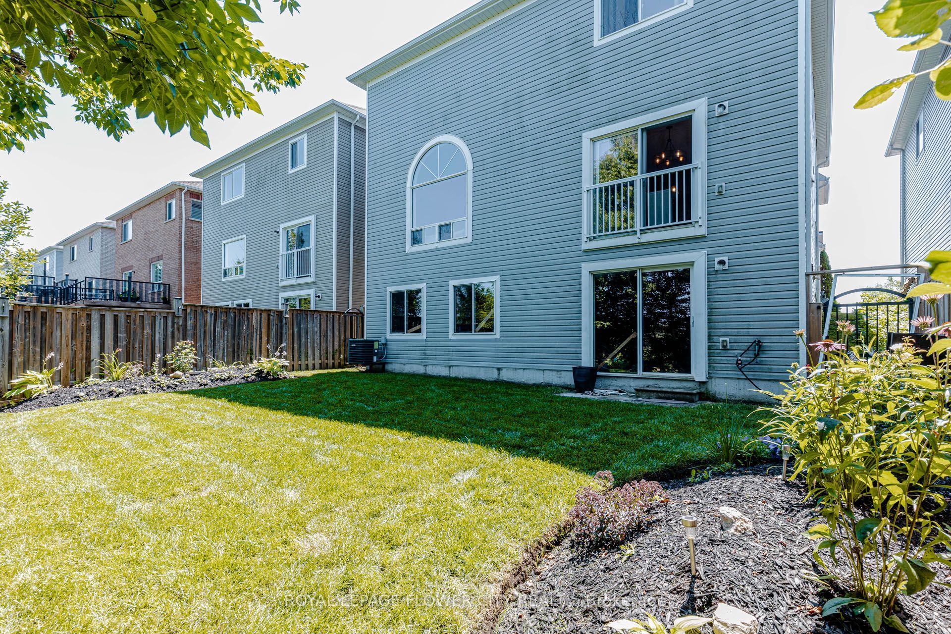 944 O'reilly Crescent Property Photo 36