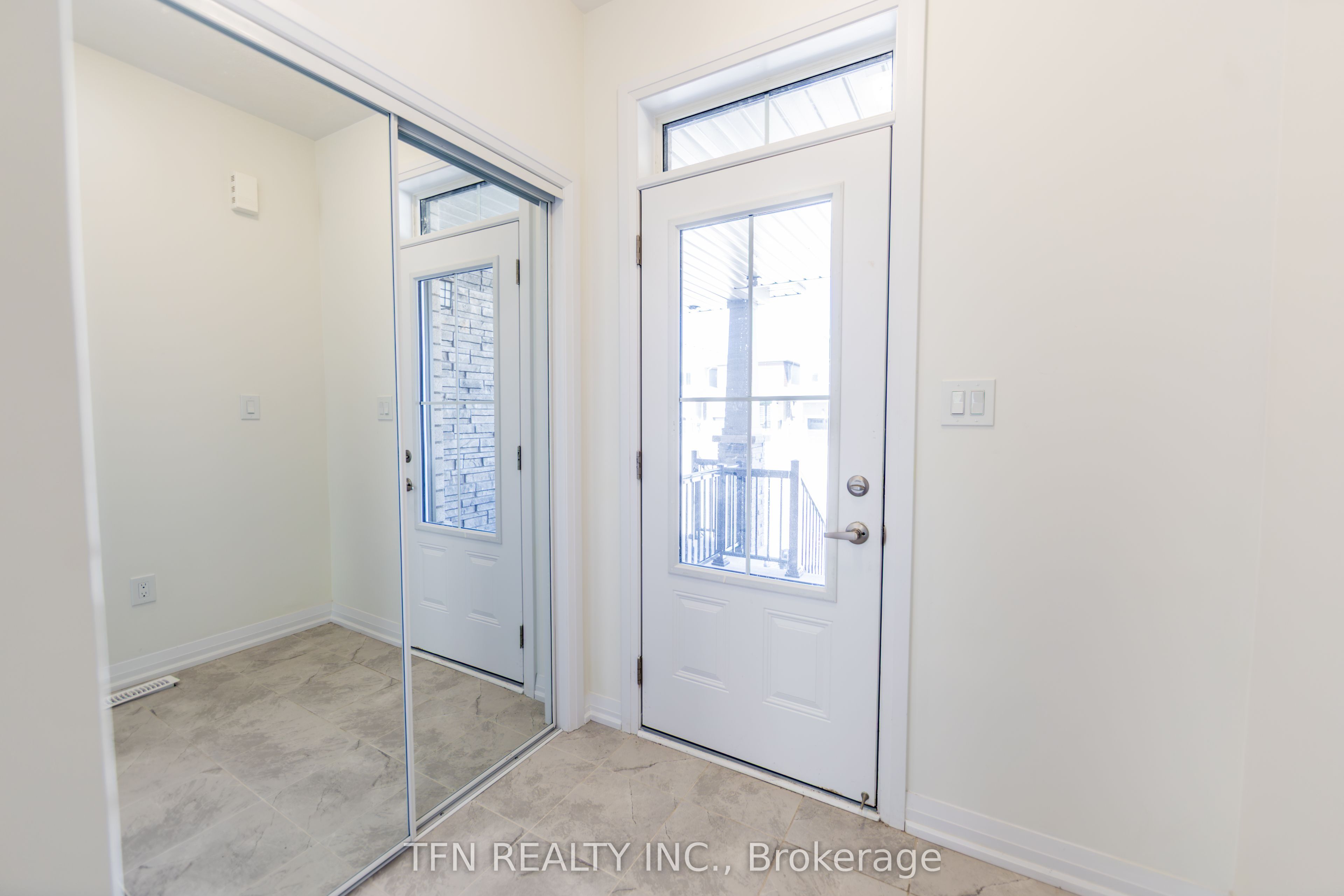 385 Starlight Avenue Property Photo 13