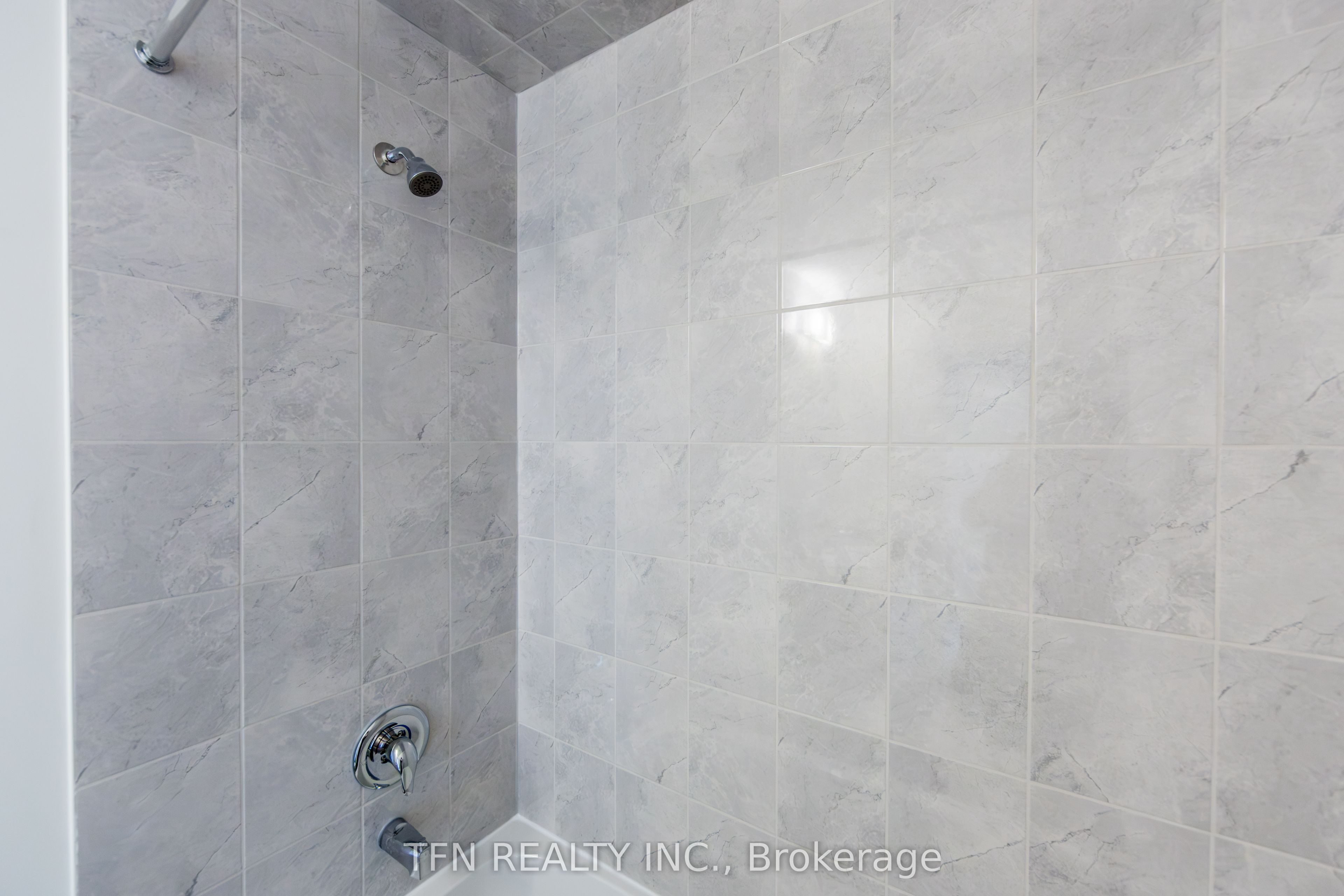 385 Starlight Avenue Property Photo 40