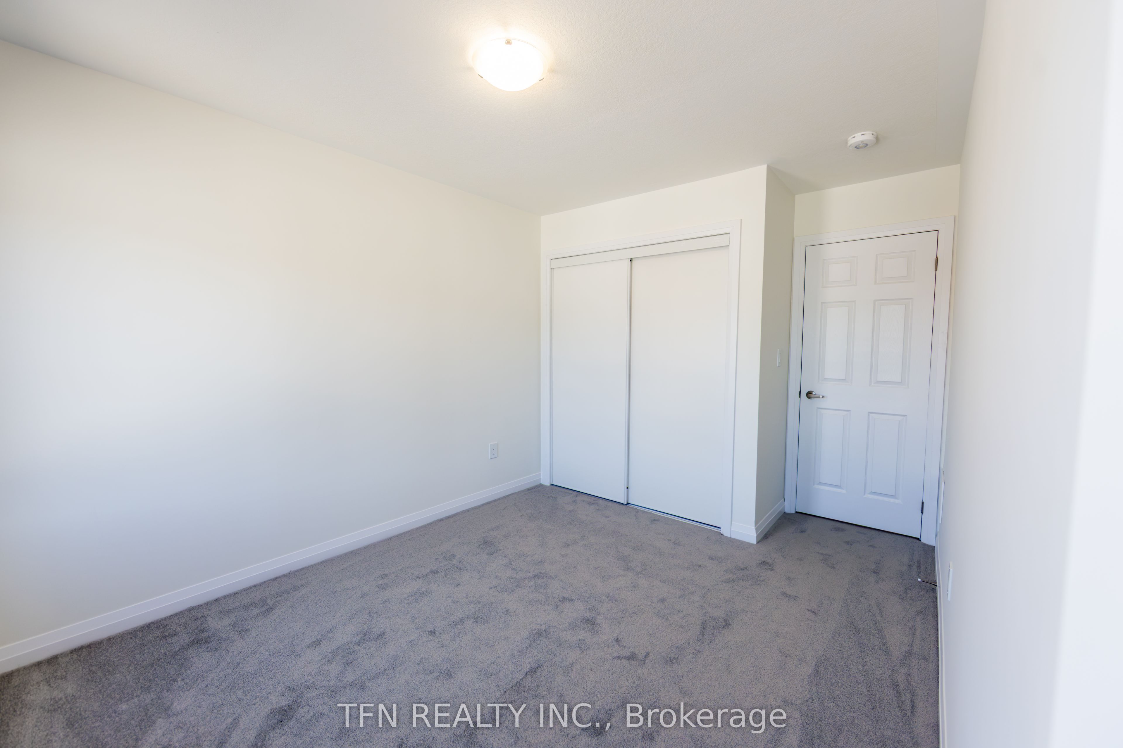385 Starlight Avenue Property Photo 46